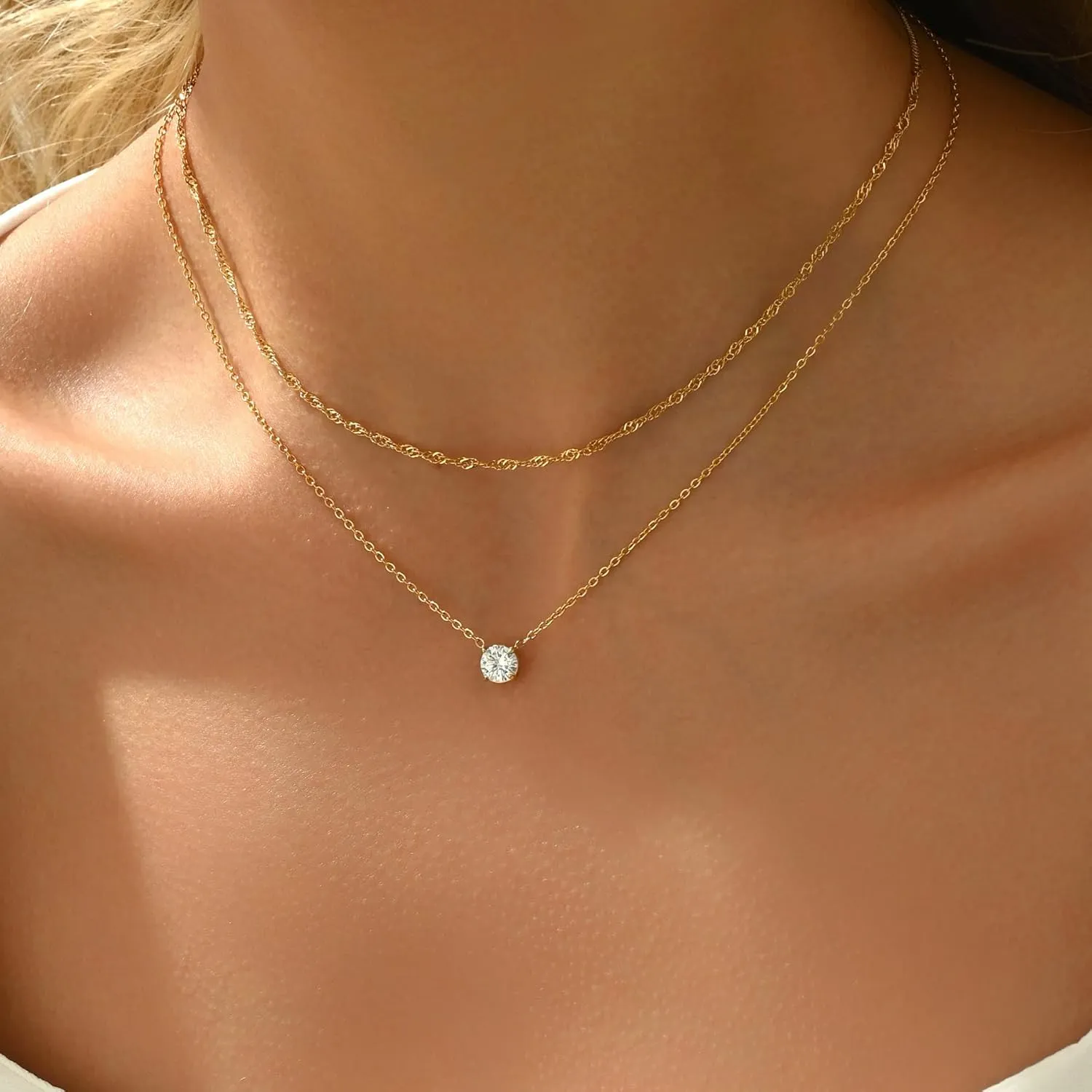 18K Gold Plated CZ Starfish Moon Pendant Necklace for Women Created Round White Opal Choker Necklace Dainty Gold Lucky Horseshoe Pearl Necklace Stainless Steel Jewelry