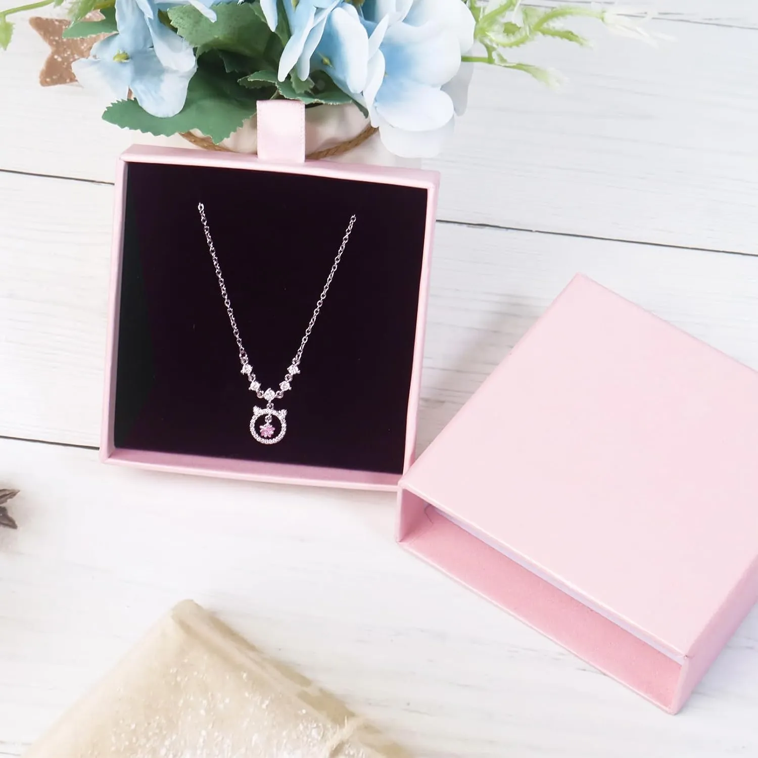 2 Pack Jewelry Gift Boxes for Bracelet Necklace, 9 9 3cm Small Gift Boxes for Jewelry Earring Gift Boxes for Birthday, Anniversary, Christmas(Light Pink)
