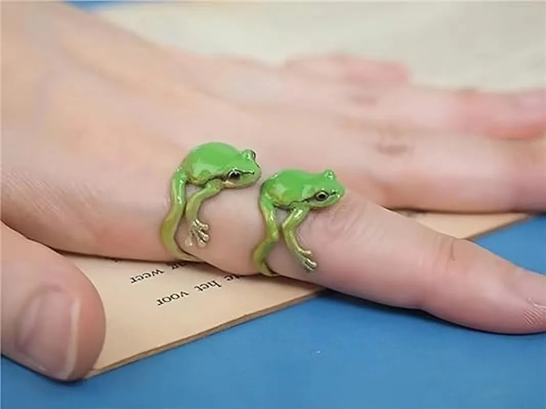 2 PCS Tree Frog Ring for Women Cute Frog RingsBlue Green Frog RingAdjustable Open Creative Frogs Shaped