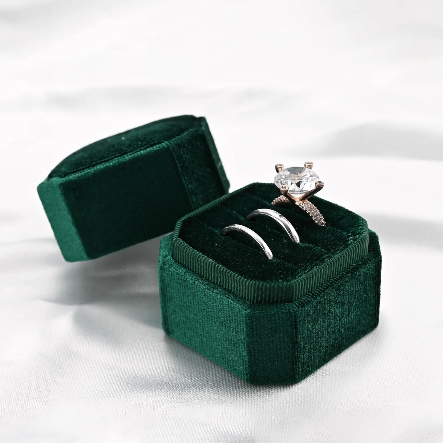 3 Slots Ring Box Velvet Ring Gift Box Wedding Day For Proposal, Engagement, Wedding,Mother's Day, Valentine's Day (Green)