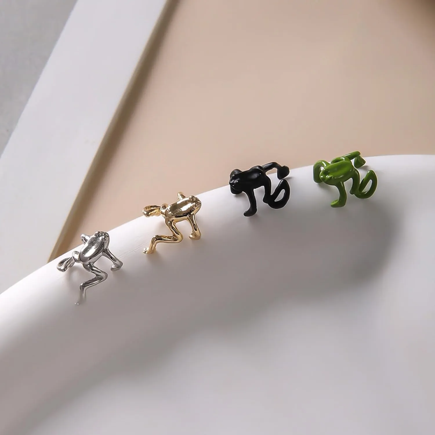 4 PCS Frog Earrings for Women Vintage Frogs Shaped Ear Cuff Earrings Cute Animal Earrings Cool Stuff Animal Post Studs Earrings Unique Trendy Stuff Frog Jewelry Gifts