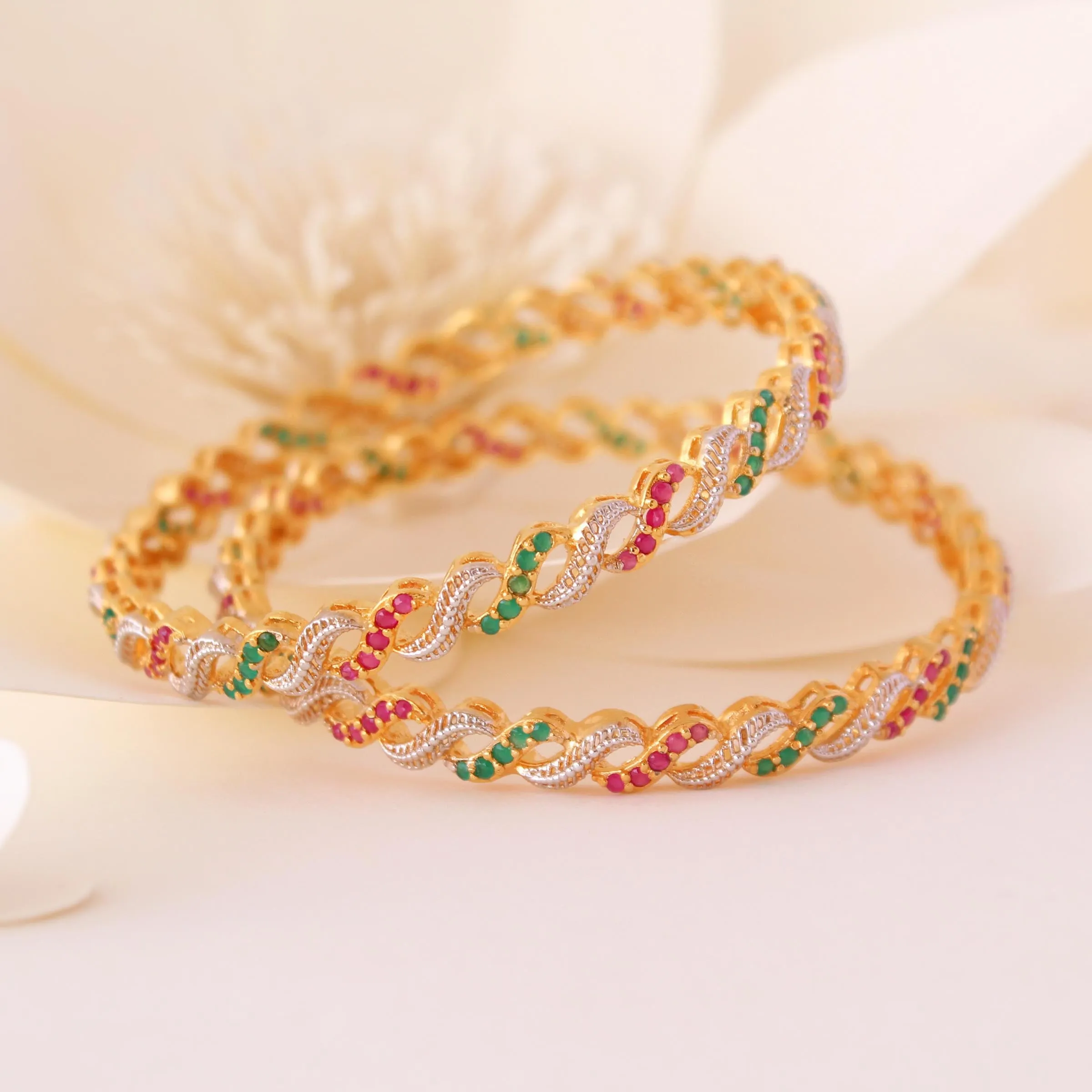 Bangle pair in Multi colour