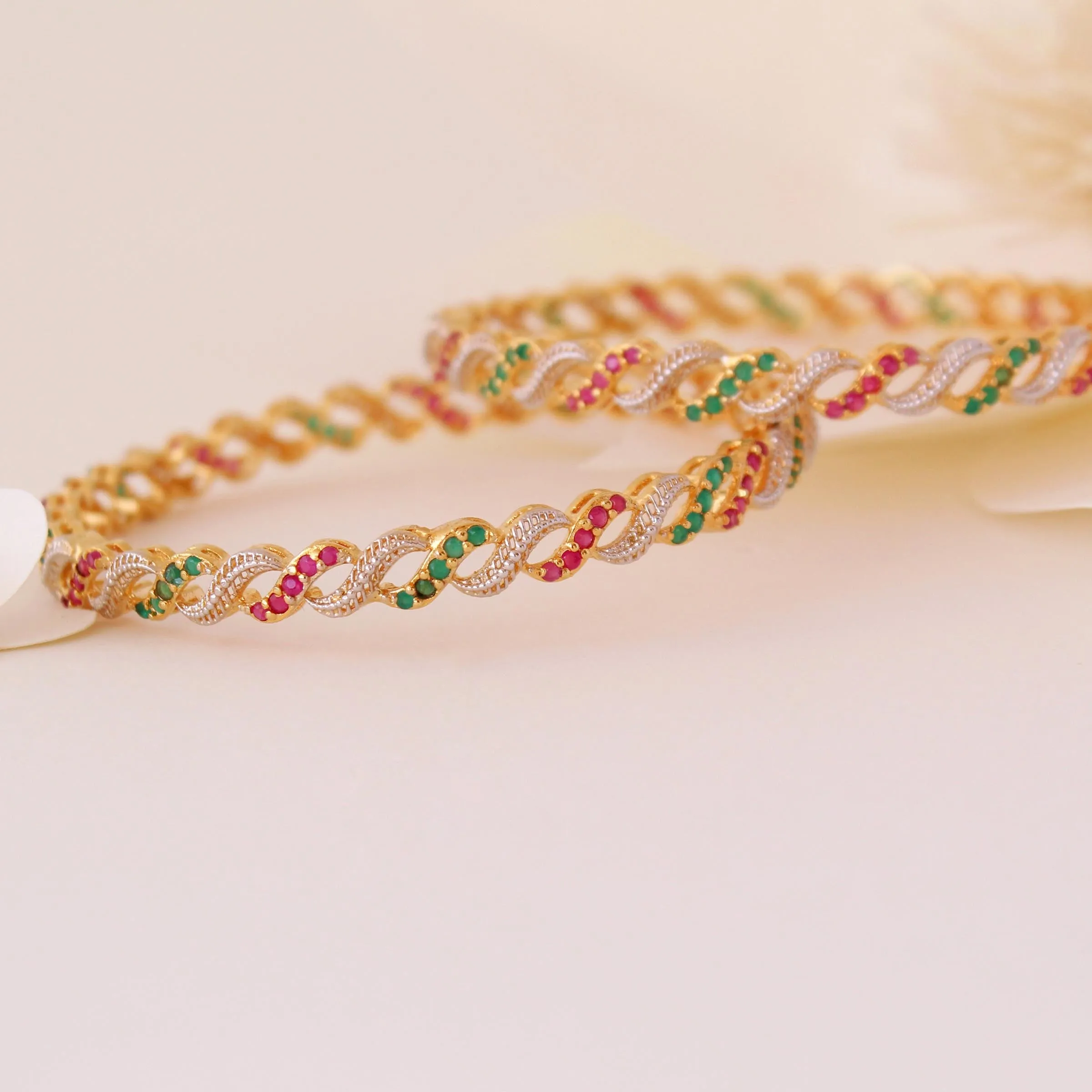 Bangle pair in Multi colour
