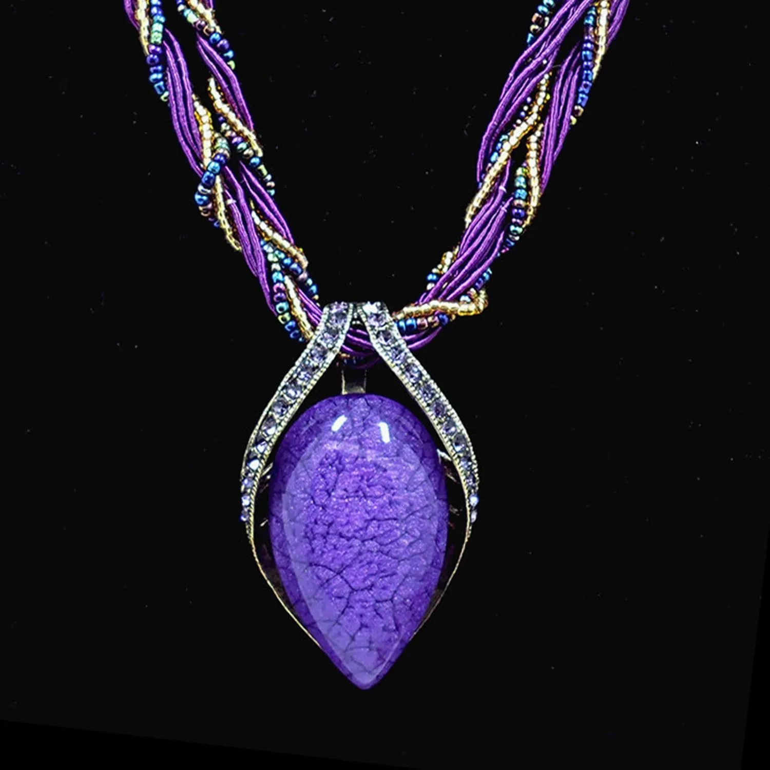 BG&WLing Retro Vintage Bohemian Collar Necklace for Women Boho Teardrop Turquoise Rhinestone Pendant Collars Fashion Jewelry Gifts Mom Grandmother Aunt