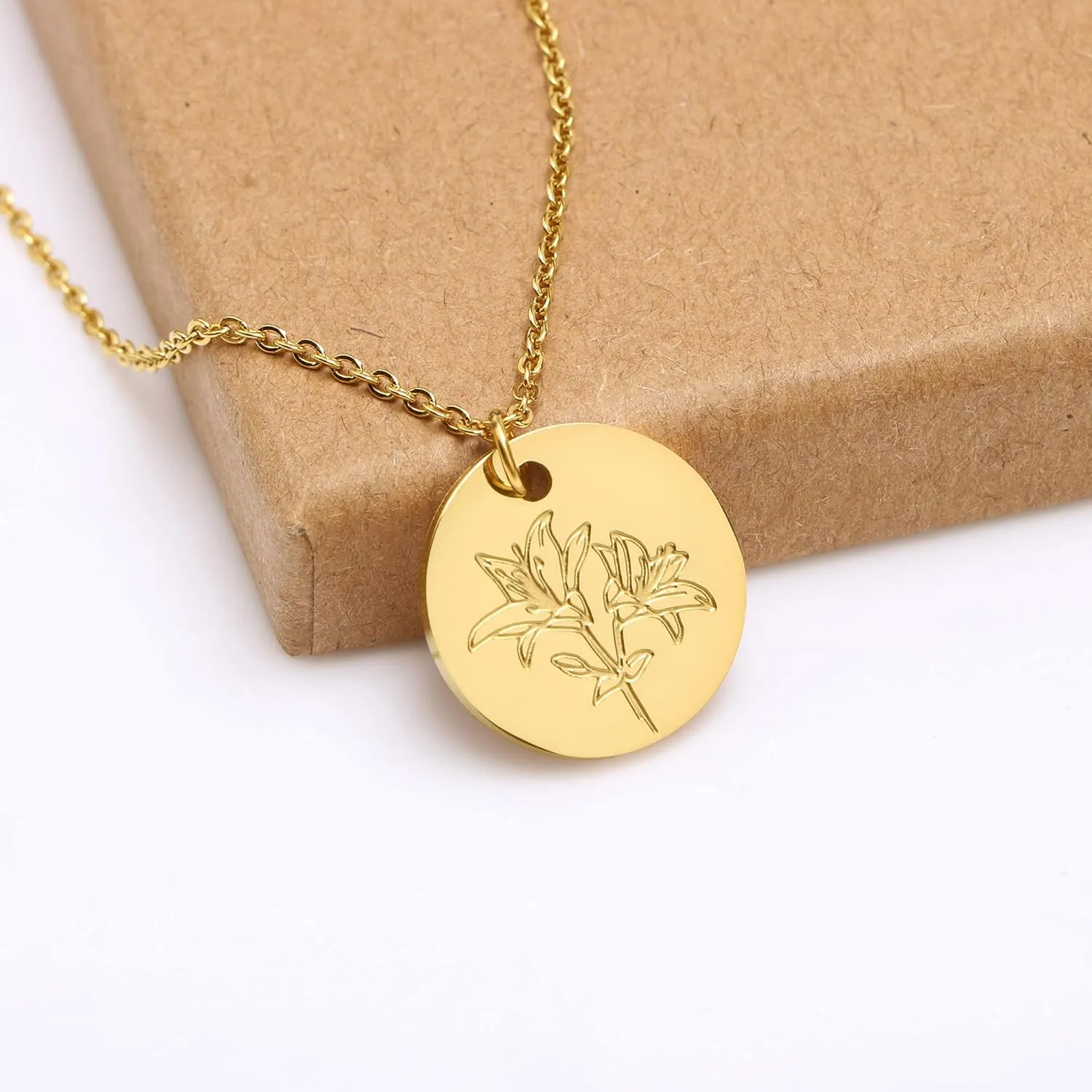 Birth Month Flower Pendant Necklace 18K Gold Plated Dainty Simple Month Birth Floral Disc Pendant Engrave Coin Necklace Minimalist Delicate Mom Daughter Gift for Her