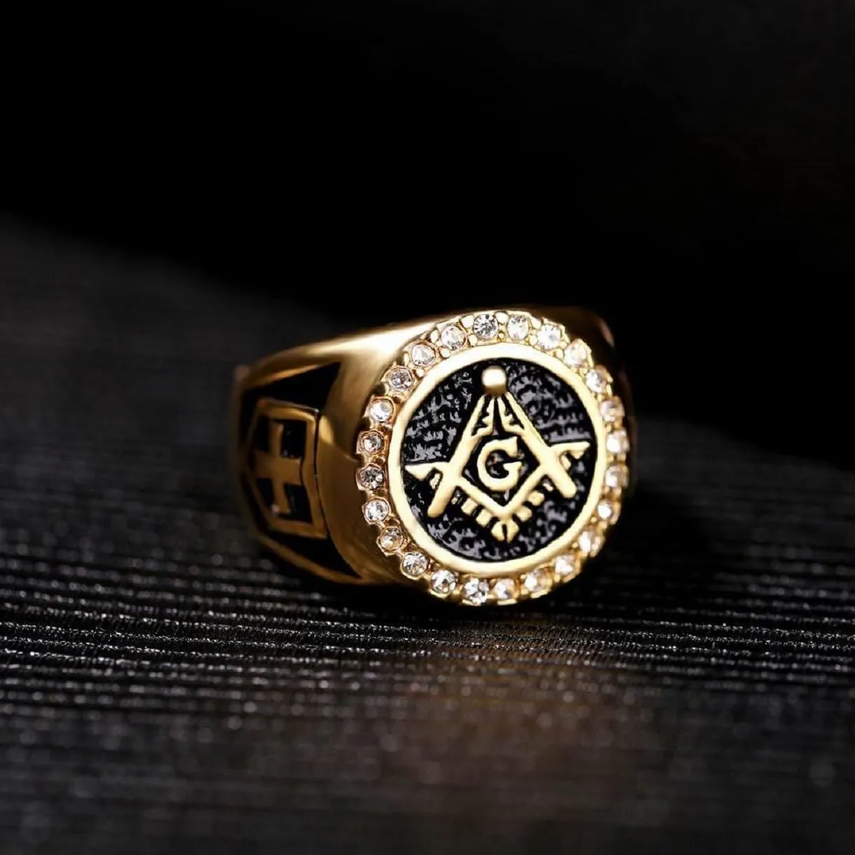 Bling Masonic Symbol Ring, Rhinestone Freemason Ring for Men, Gold Master Mason Ring Iced Out Freemason Jewelry, Shield Cross Masonic Ring Punk Masonic Compass Ring for mens