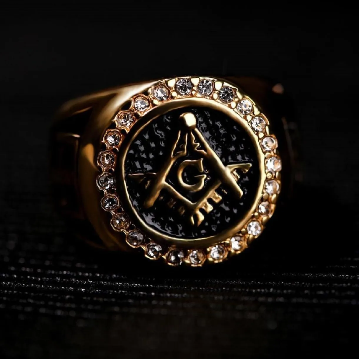 Bling Masonic Symbol Ring, Rhinestone Freemason Ring for Men, Gold Master Mason Ring Iced Out Freemason Jewelry, Shield Cross Masonic Ring Punk Masonic Compass Ring for mens