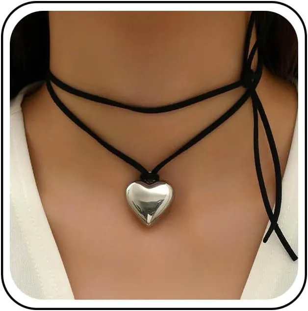 Boho Layered Heart Choker Necklace Black Velvet Collar Necklace Silver Love Heart Necklace Heart Velvet Necklace Puffed Heart Chain Necklace Jewelry for Women