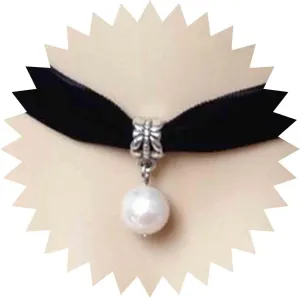 Boho Pearl Velvet Choker Necklace Short Pearl Pendant Necklace Vintage Plain Black Necklace Gothic Velvet Ribbon Collar Necklace Chain Jewelry for Women