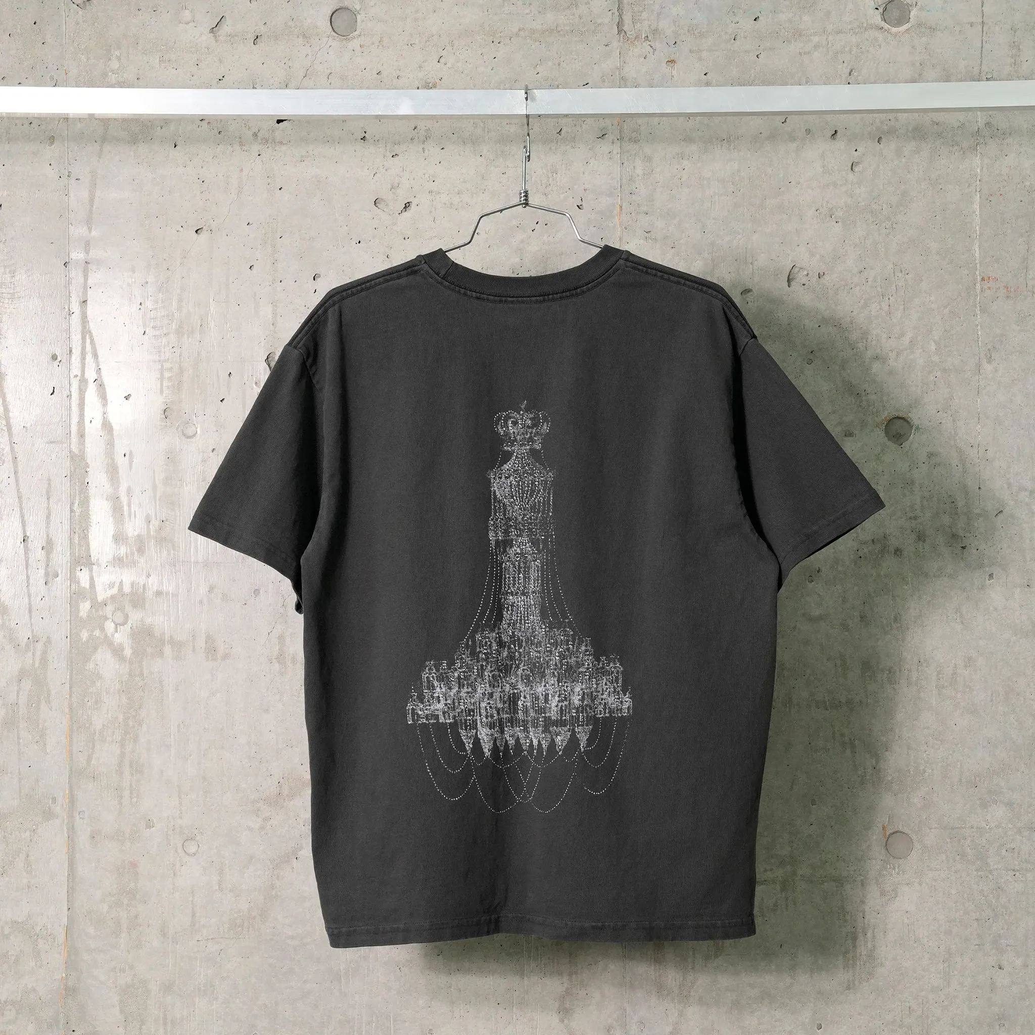CHANDELIER T-SHIRT / VINTAGE BLACK