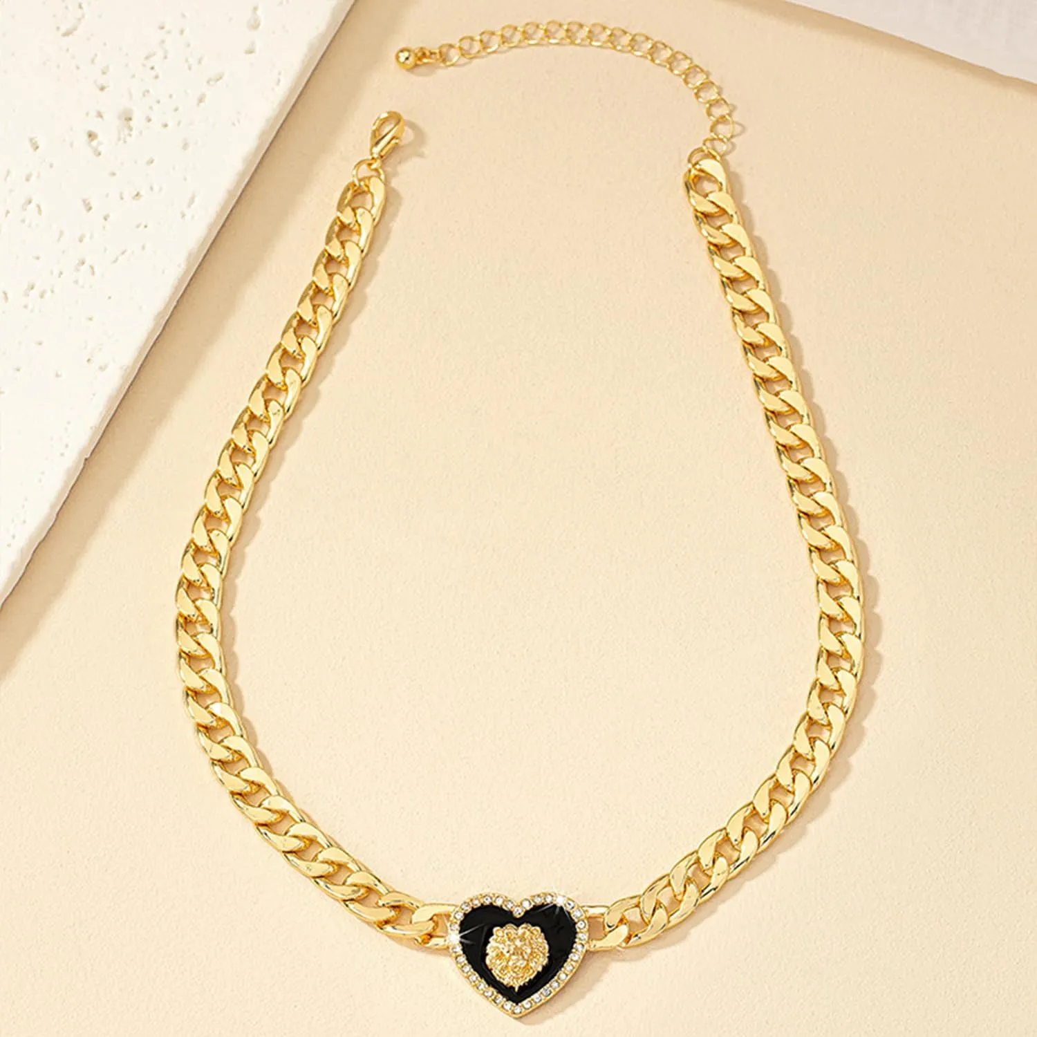 Chunky Gold Heart Necklace for Women Chunky Heart Necklace Lion Head Necklace Silver Heart Choker Rhinestone Cuban Link Chain Punk Statement Jewelry