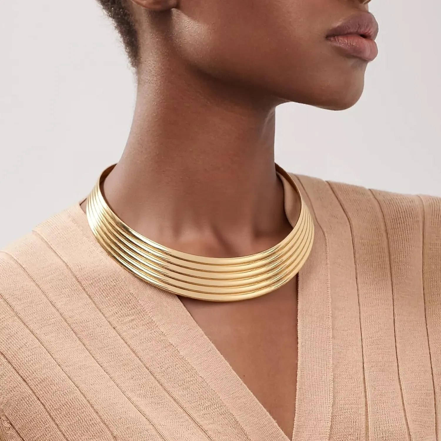 Chunky Gold Necklace Statement Necklace for Women Gold Choker Necklace for Women Chunky Cuff Necklace Exaggerated African Jewelry Trendy Necklace for Women 2025