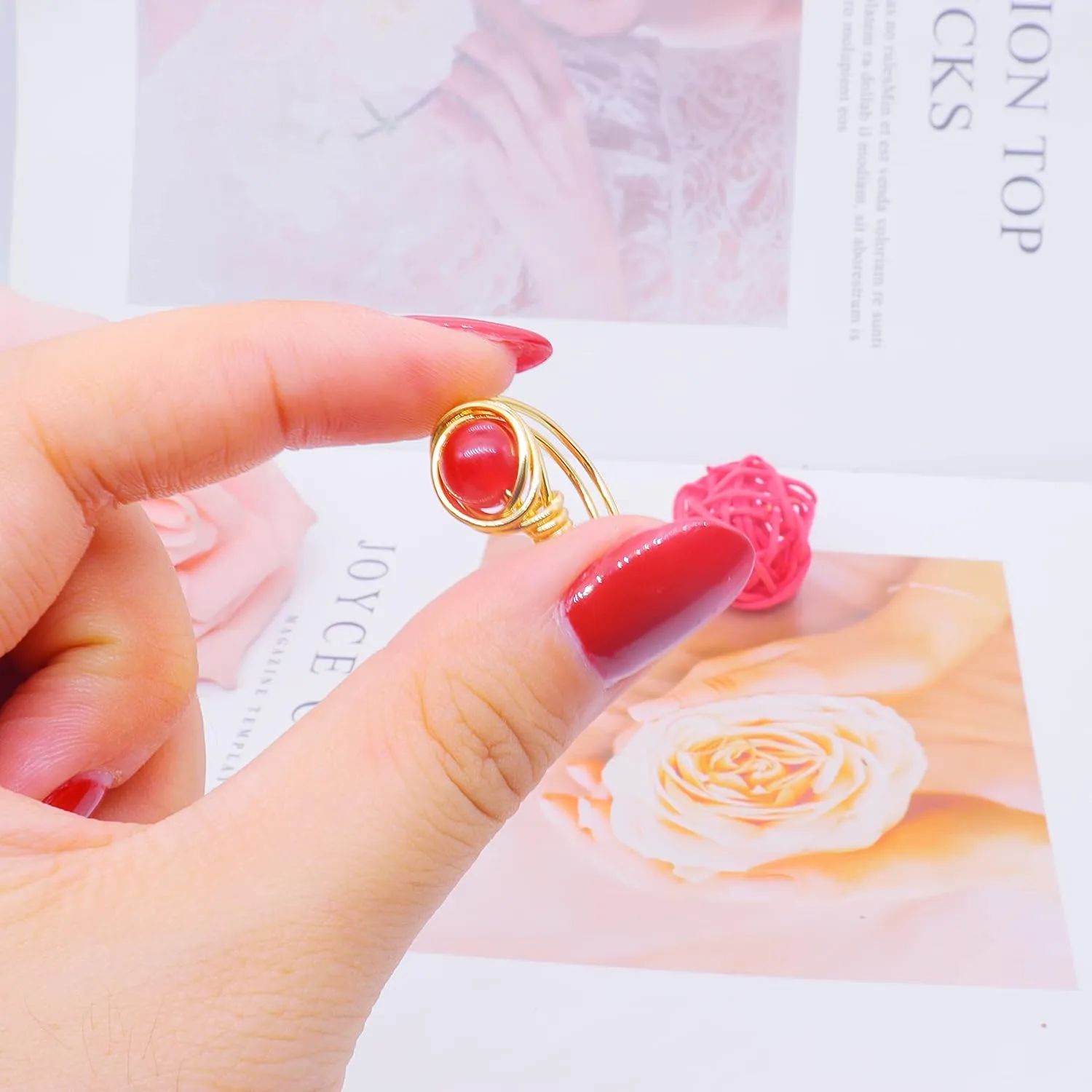 CJIAYUJEW 2PCS Carnelian Rings Gemstone Band Healing Ring for Women Carnelian Smooth Round Donut Ring