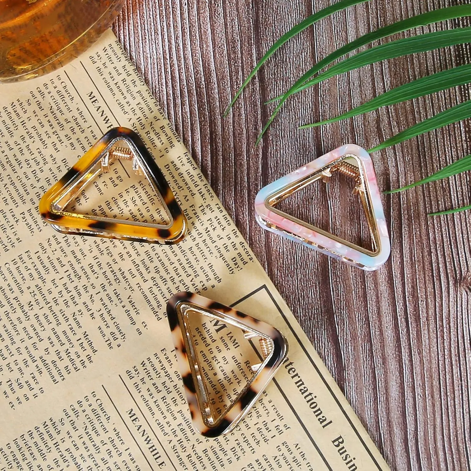 Cobahom 3 Pack Small Hair Claw Clips 2 inch Acetate Hair Jaw Clips 3 Colors Set Fashion Hollow Triangle Hair Clips for Women Girls, 1 Pink and 2 Tortoiseshell