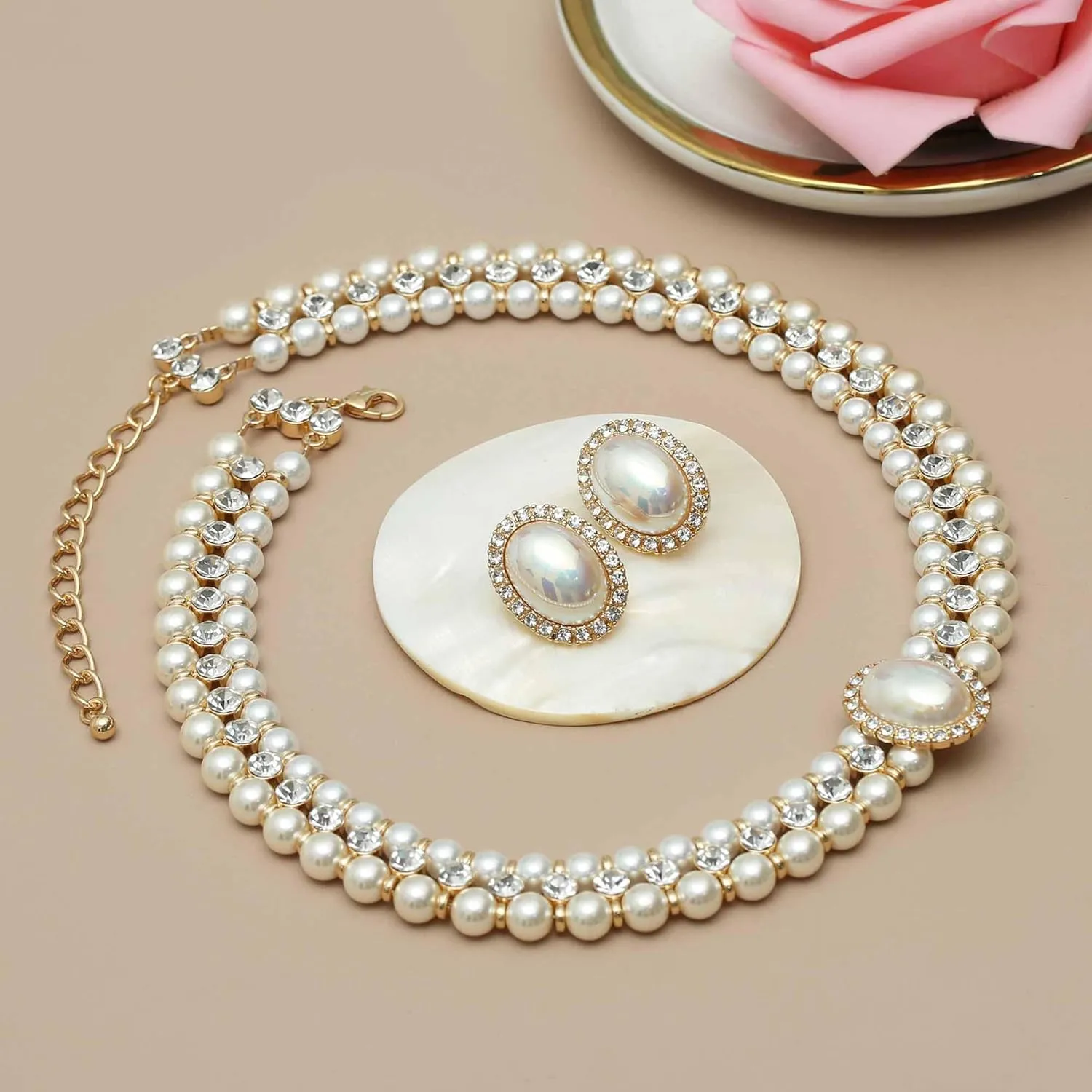 Costume Layered Twisted Gold Pearl Necklace Choker Chunky Glass Statement Pearl Necklace and Earring set, good gift for women Faux pearl necklace set imitation pearl necklace and earring