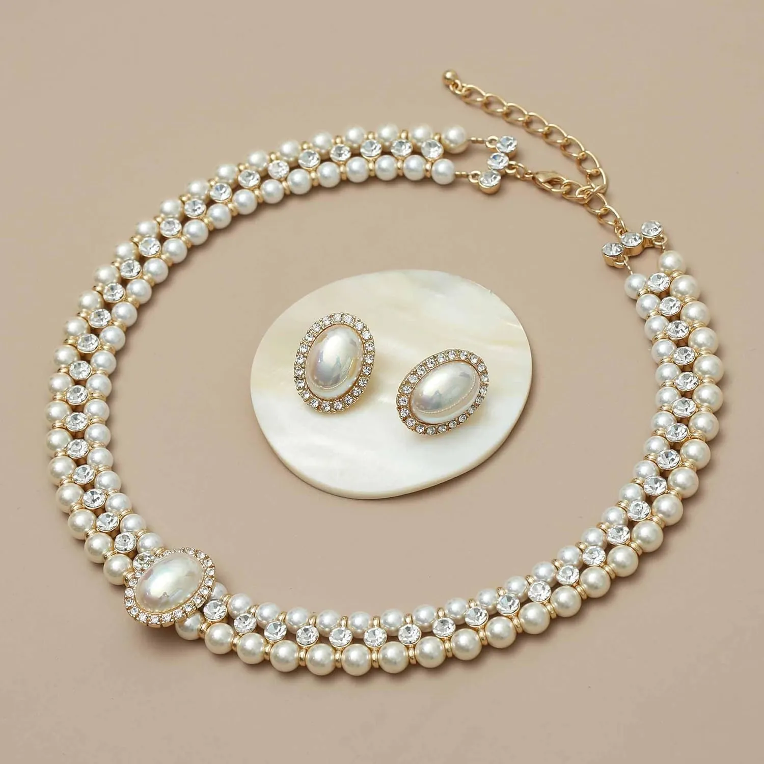 Costume Layered Twisted Gold Pearl Necklace Choker Chunky Glass Statement Pearl Necklace and Earring set, good gift for women Faux pearl necklace set imitation pearl necklace and earring