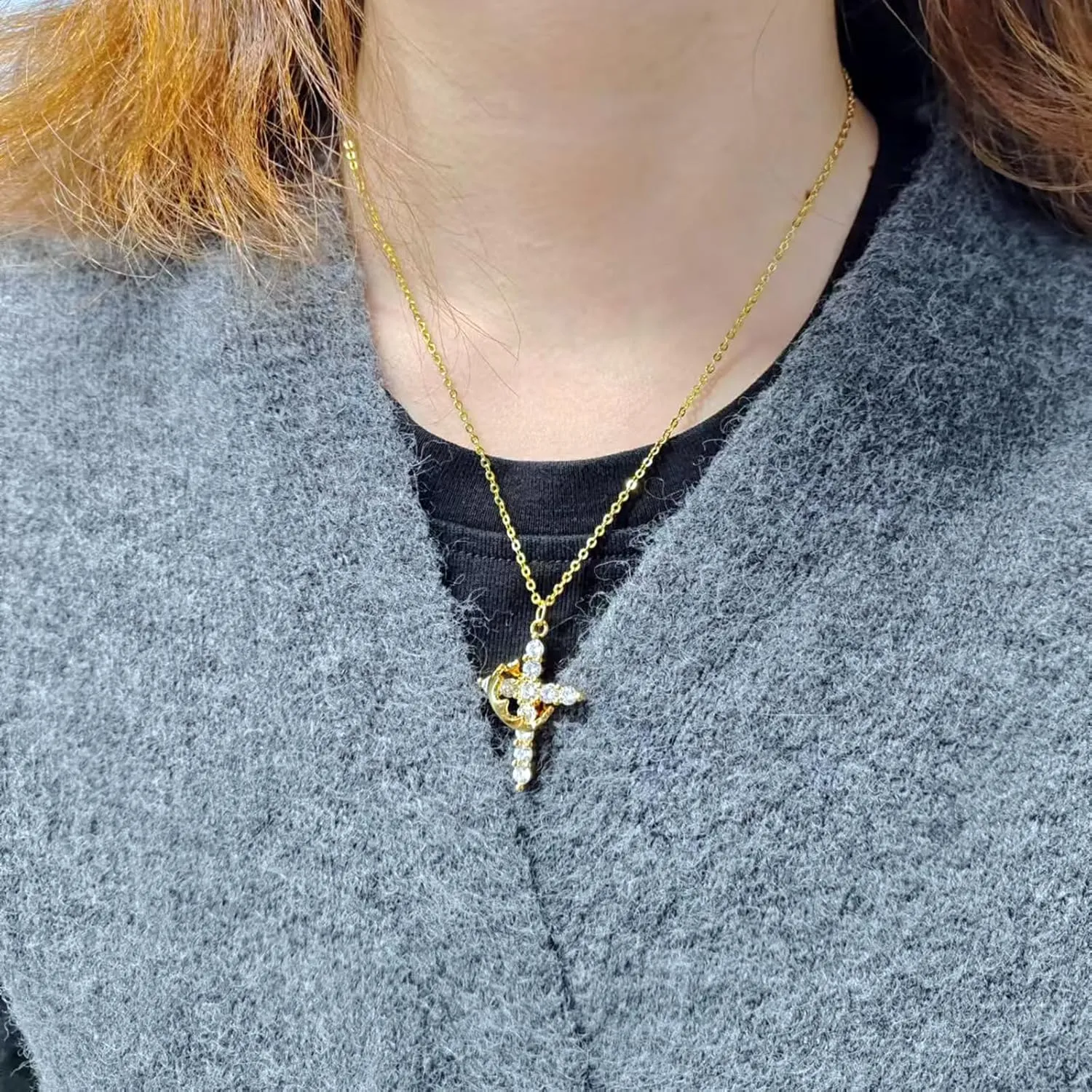 Crystal Cross Necklace for Women Cross Rotated Crown Necklace Gold Cross Pendant Necklace Dainty Cross Cubic Zirconia Necklace Cross Necklace Jewelry for Men Women