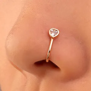 Crystal Heart Fake Nose Ring Gold Fake Septum Rings Shiny Zircon Heart Nose Cuff Tiny U-shaped Clip On Nose Ring Bendable Non Piercing Nose Jewelry for Women Girls
