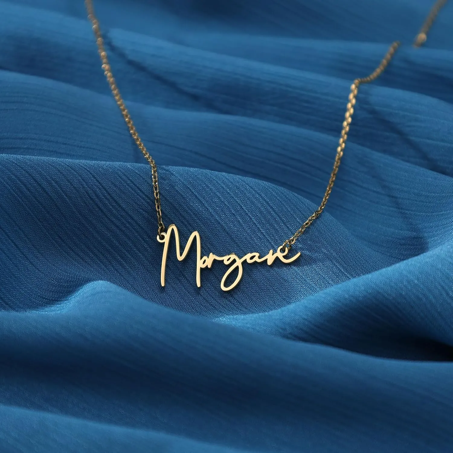 DayOfShe Personalized Name Necklace for Women 18K Gold Plated Custom Name Plate Necklace Jewelry Gifts for Mom