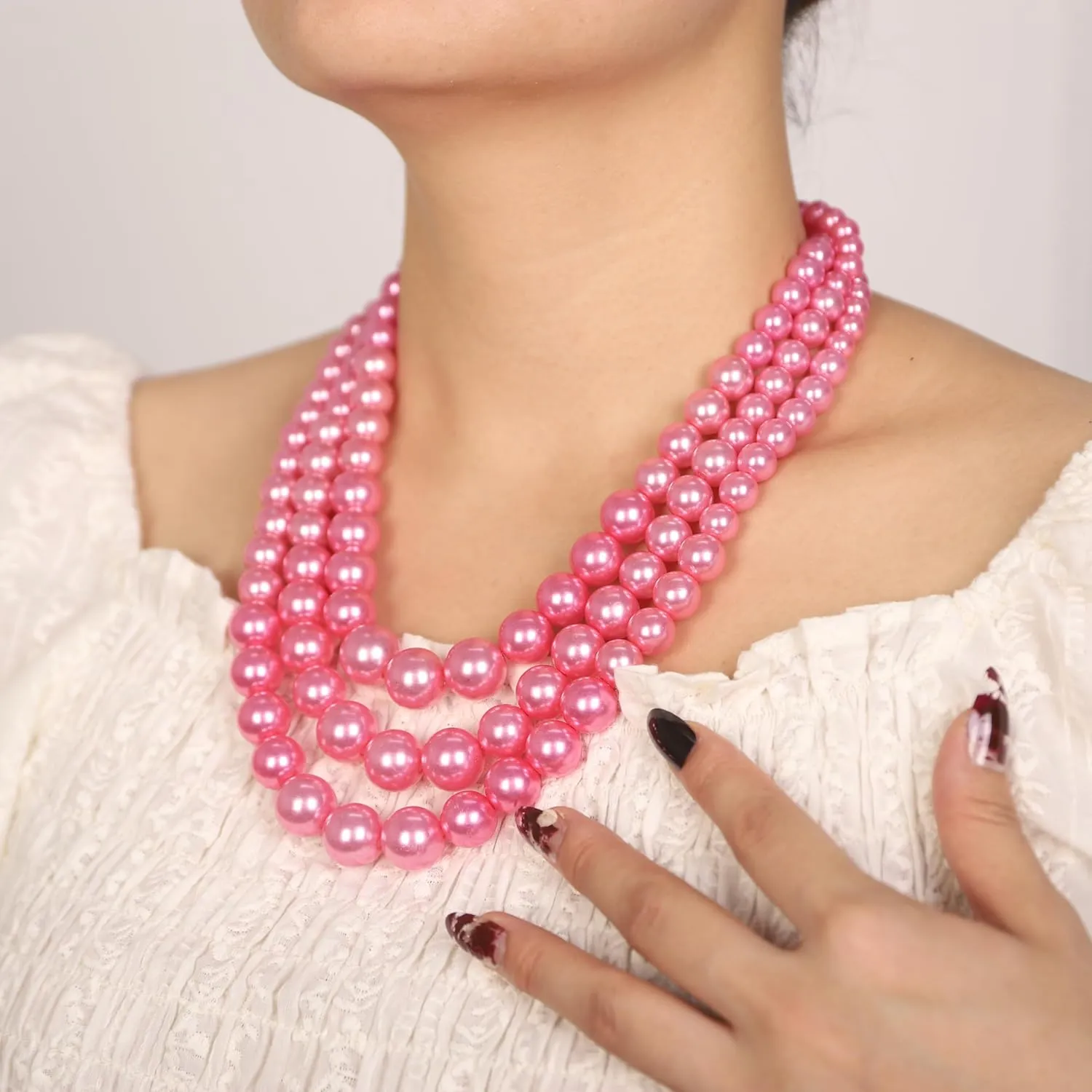Denifery Vintage 1920s Large Pearl Collar Choker Necklace Earrings Set Simulated Pearl Statement Necklace Multi Strand Pearl Necklace Costume Jewelry Chunky Pearls Necklaces Wedding Jewelry for Women