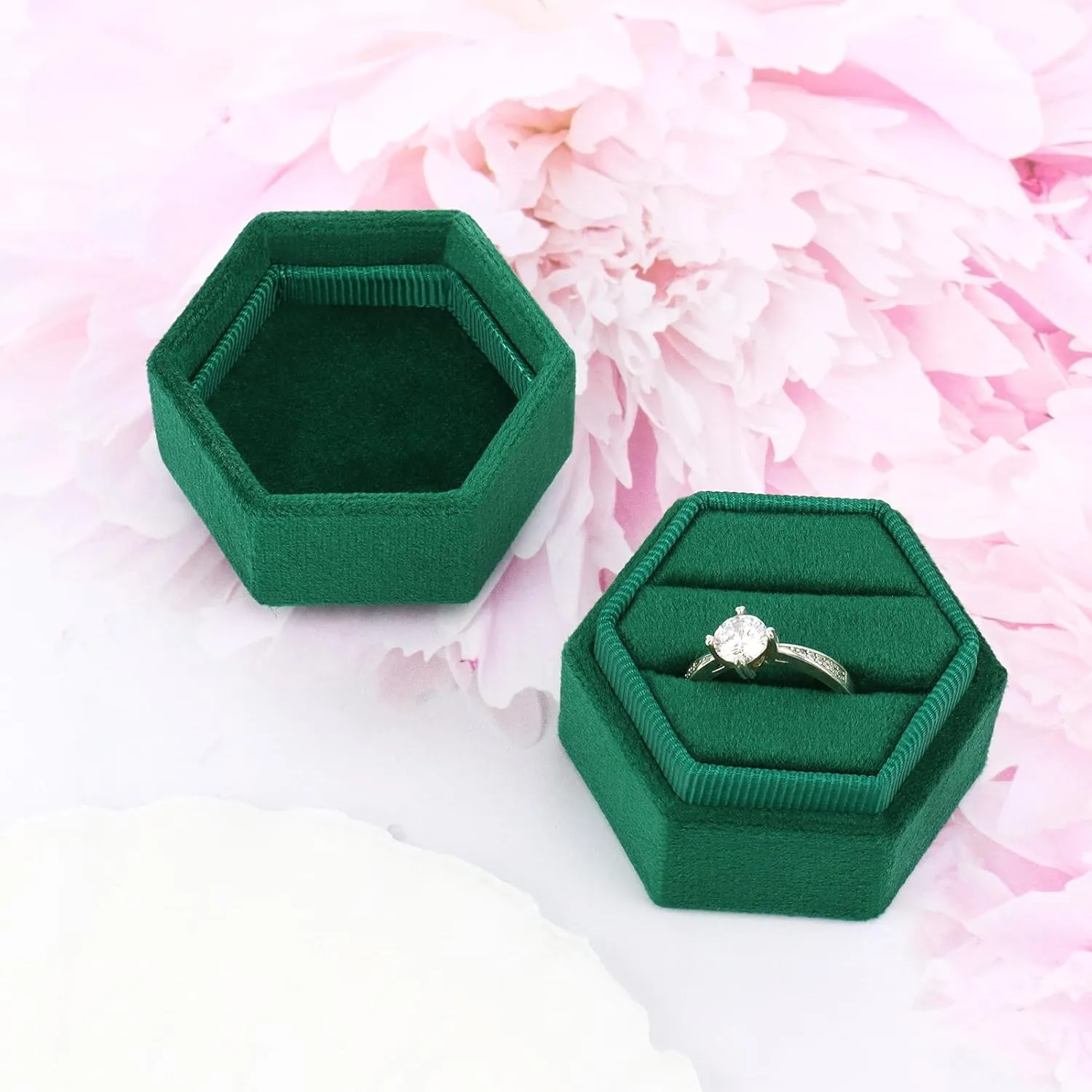 DesignSter Hexagon Velvet Ring Box - Premium Gorgeous Vintage Double Ring Display Holder with Detachable Lid Ring Bearer Box or Proposal, Engagement, Wedding, Ceremony Emerald