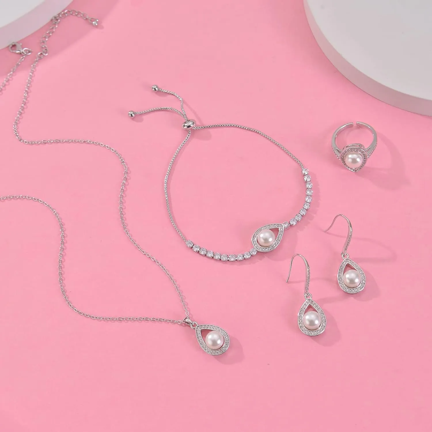 DHQH 4PCS Wedding Jewelry for Bridesmaid Cubic Zirconia Teardrop Necklace Earrings Bracelet Ring Set Bridesmaid Jewelry Set for Women Party Jewelrys Gift