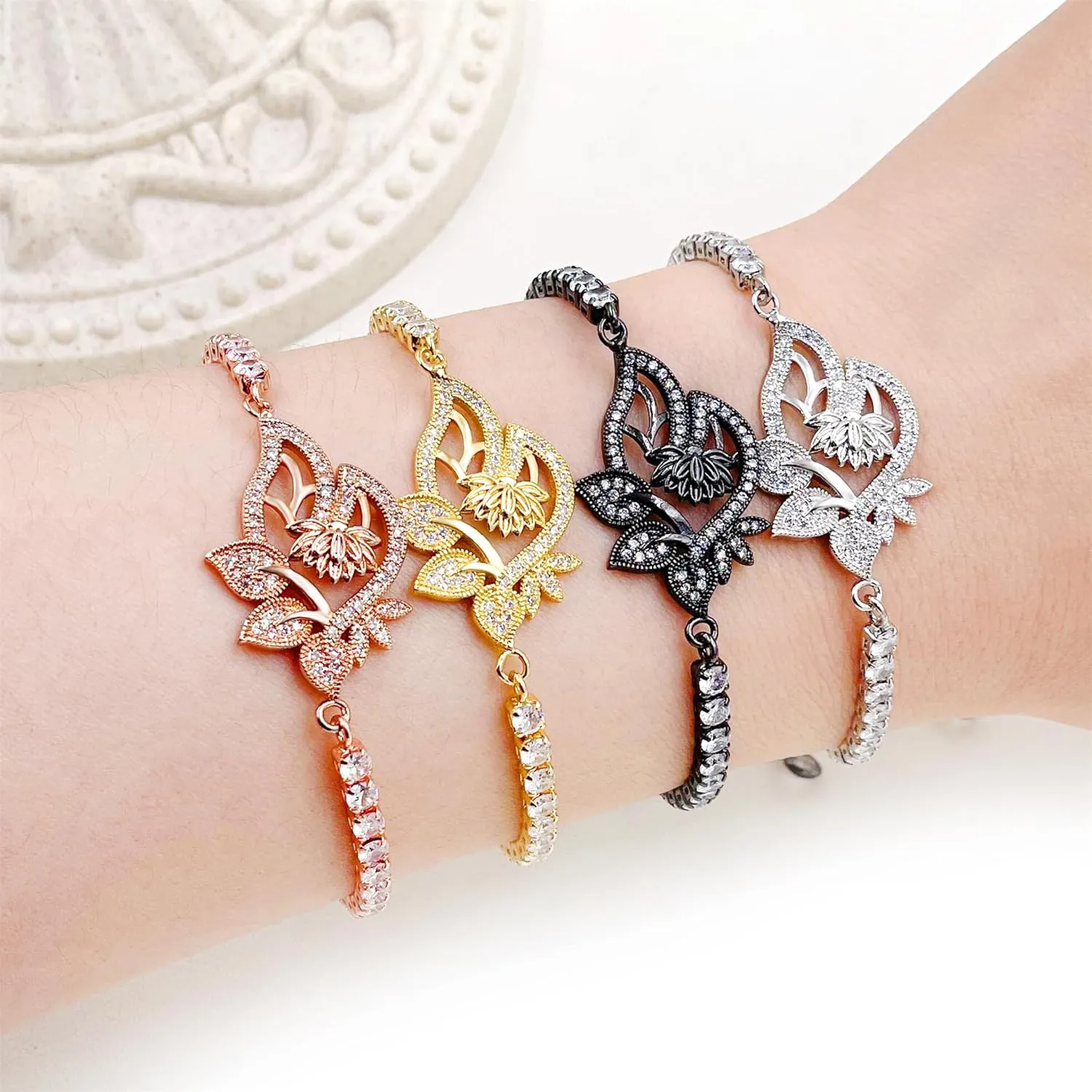 Fashion Grace Lotus Flower Bolo Bracelet, Bright Zircon Slider Clasp Floral Tennis Bracelet for Lady Mother, Gift for Birthday Wedding Mother's Day Valentine's Day YA4802
