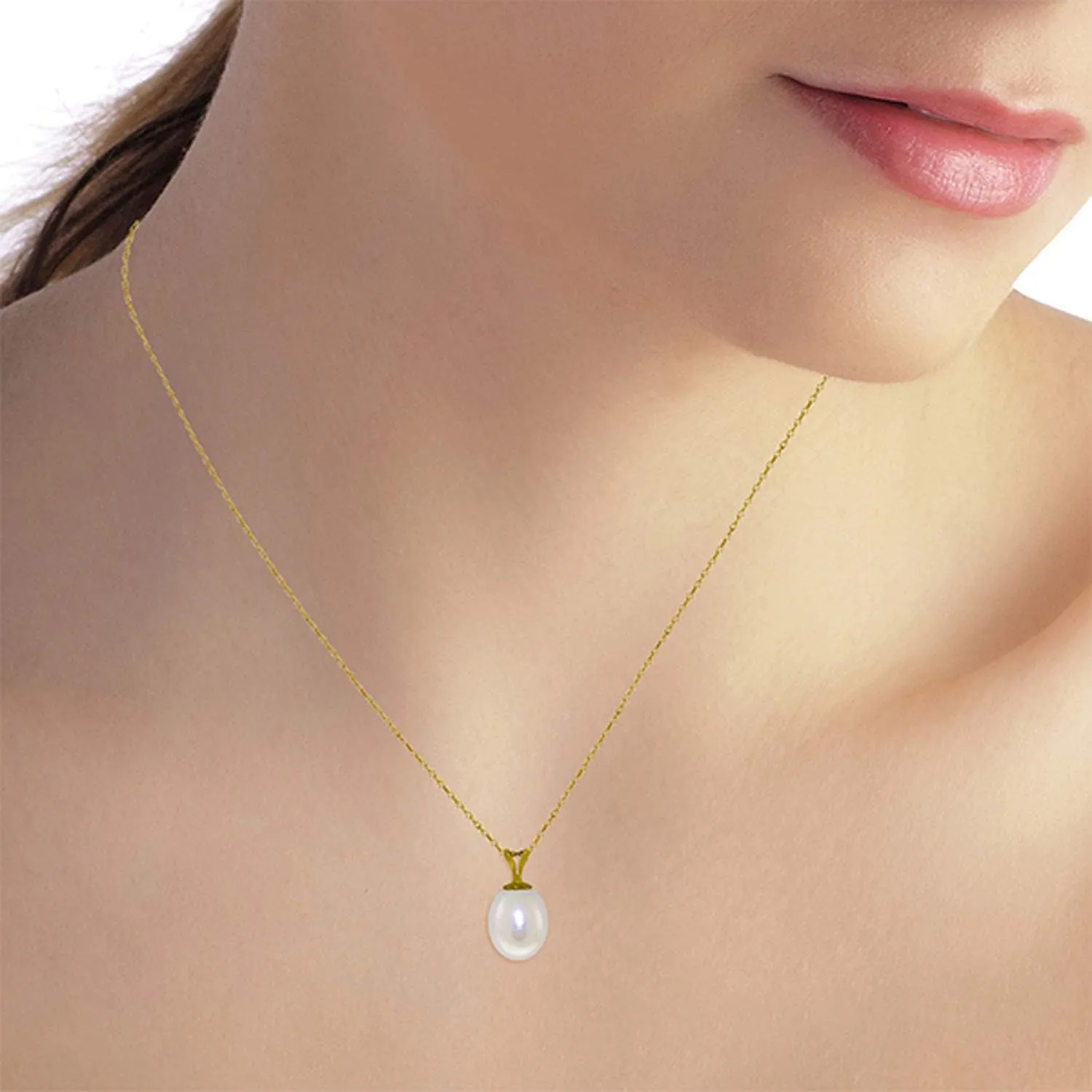Galaxy Gold GG 4 Carat 14k Solid Gold Necklace with Freshwater-cultured Pearl Pendant