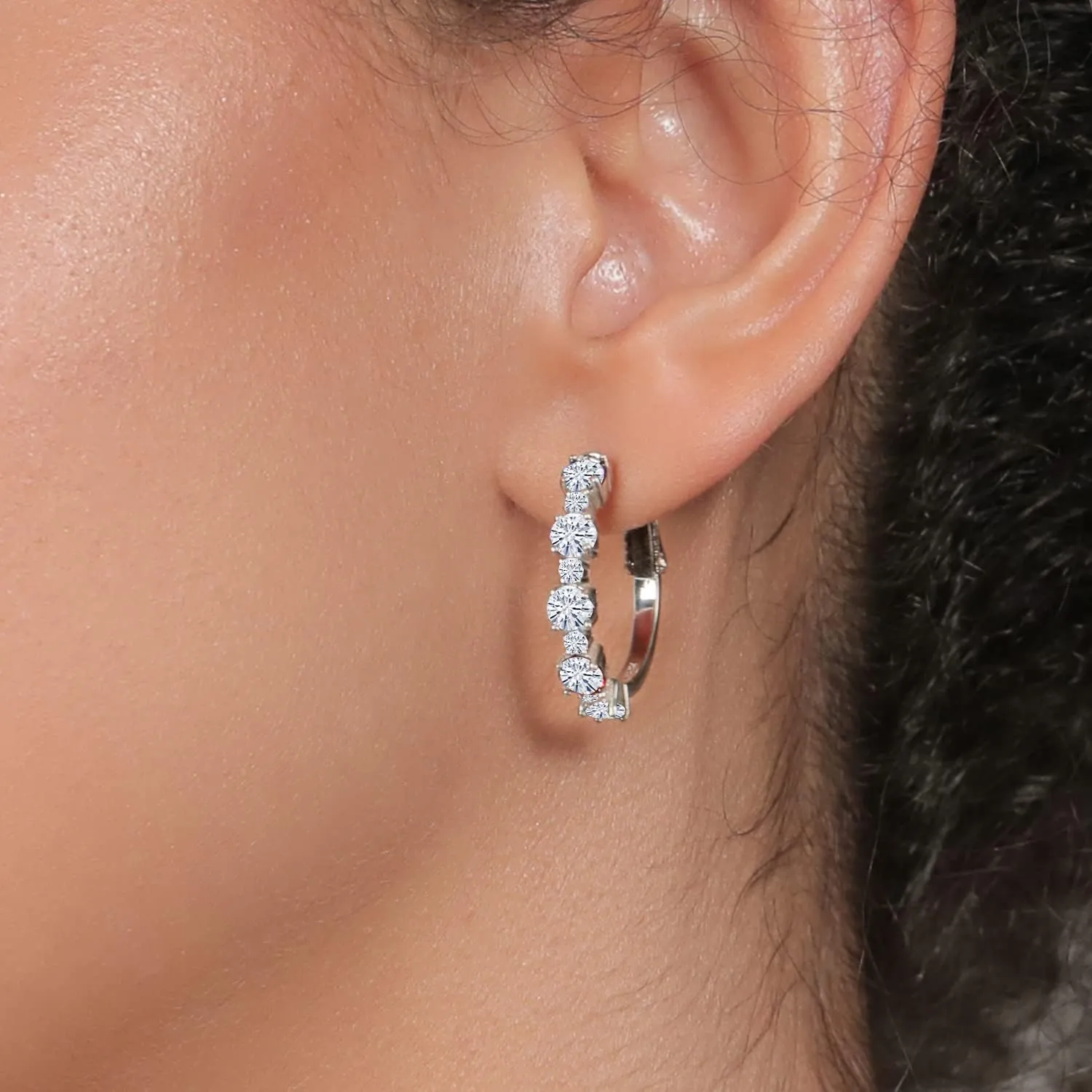 Gem Stone King 925 Sterling Silver Gemstone Birthstone Hoop Earrings for Women | Alternating Round 4MM and 1.9MM Stones | Elegant Graduated Design | Fine Jewelry Earrings | 1 Inch Diameter Hoops