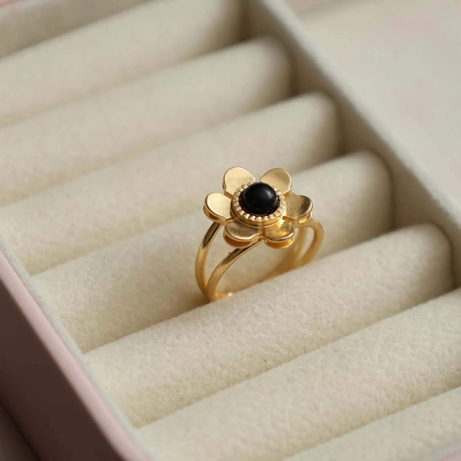 Gempires Black Onyx Flower Ring Gemstone Handmade Crystal Jewelry Hypoallergenic Gold Plated Lightweight Everyday Wear Jewelry Gifts For All Occasions