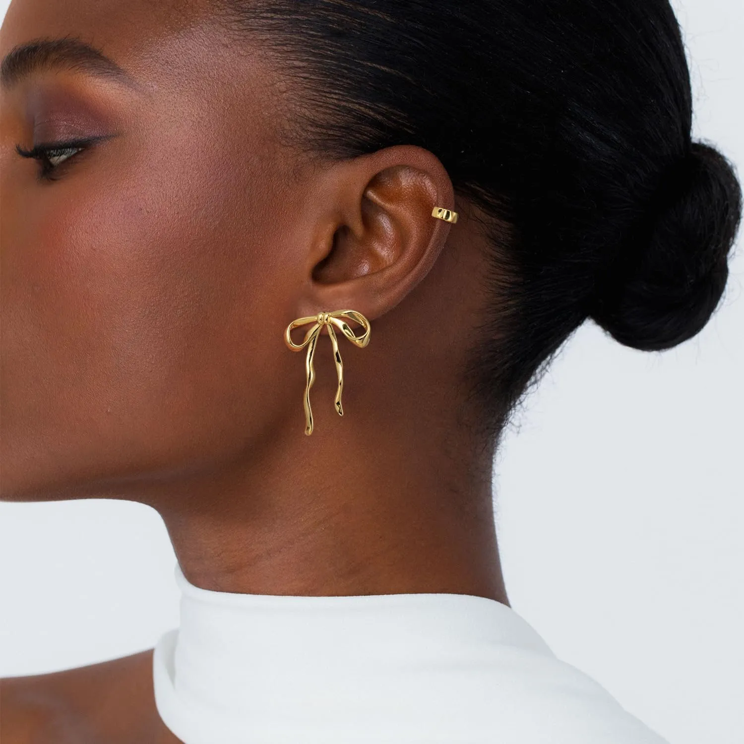 Gold Earrings for Women, 14k Gold Plated Bow Ribbon Earrings Hypoallergenic Non-Tarnish Dainty Cute Stud Tragus Piercing Earring Fashion Accessories for Her