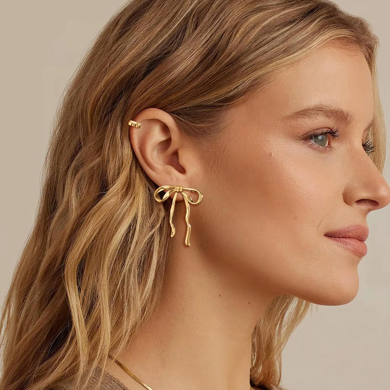 Gold Earrings for Women, 14k Gold Plated Bow Ribbon Earrings Hypoallergenic Non-Tarnish Dainty Cute Stud Tragus Piercing Earring Fashion Accessories for Her