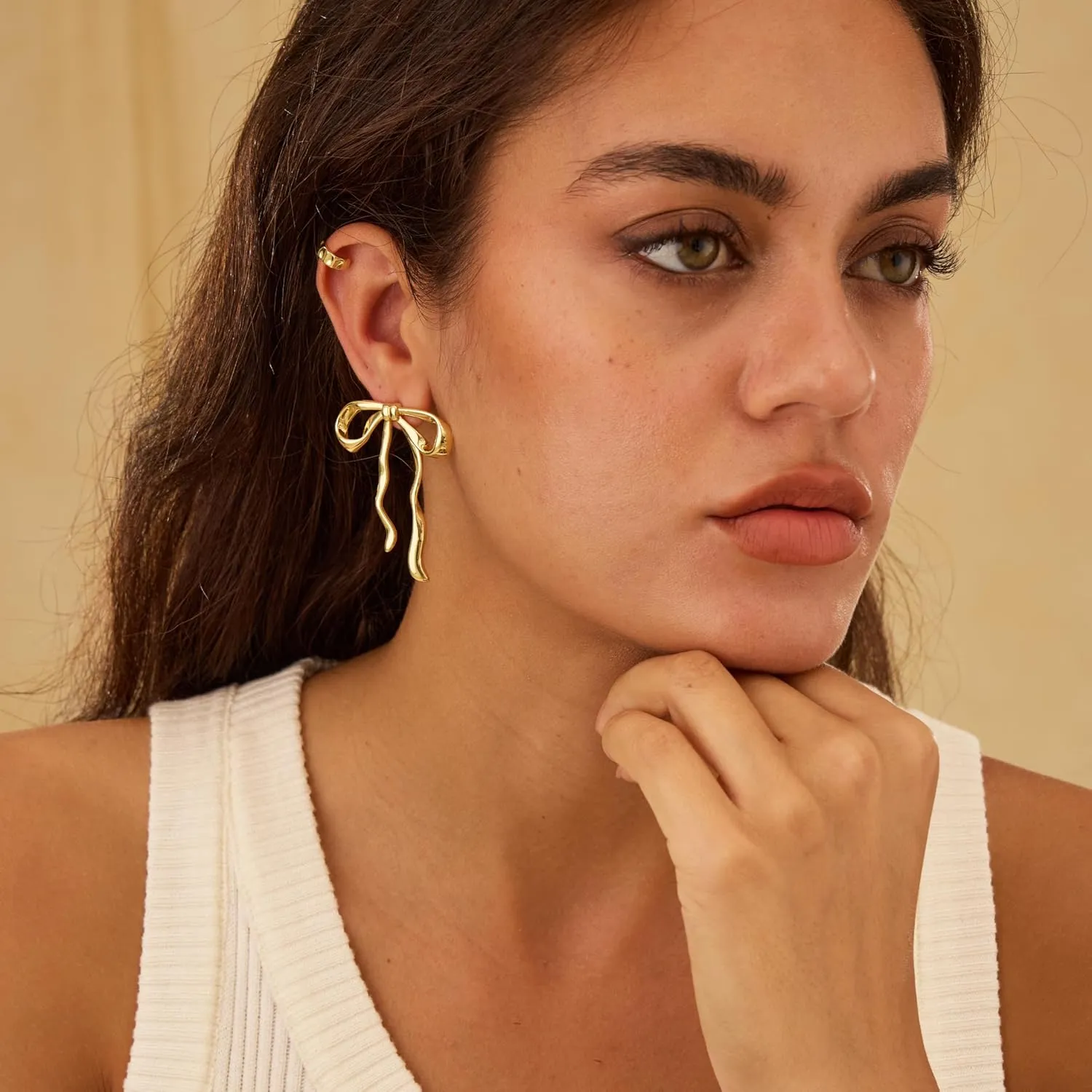 Gold Earrings for Women, 14k Gold Plated Bow Ribbon Earrings Hypoallergenic Non-Tarnish Dainty Cute Stud Tragus Piercing Earring Fashion Accessories for Her