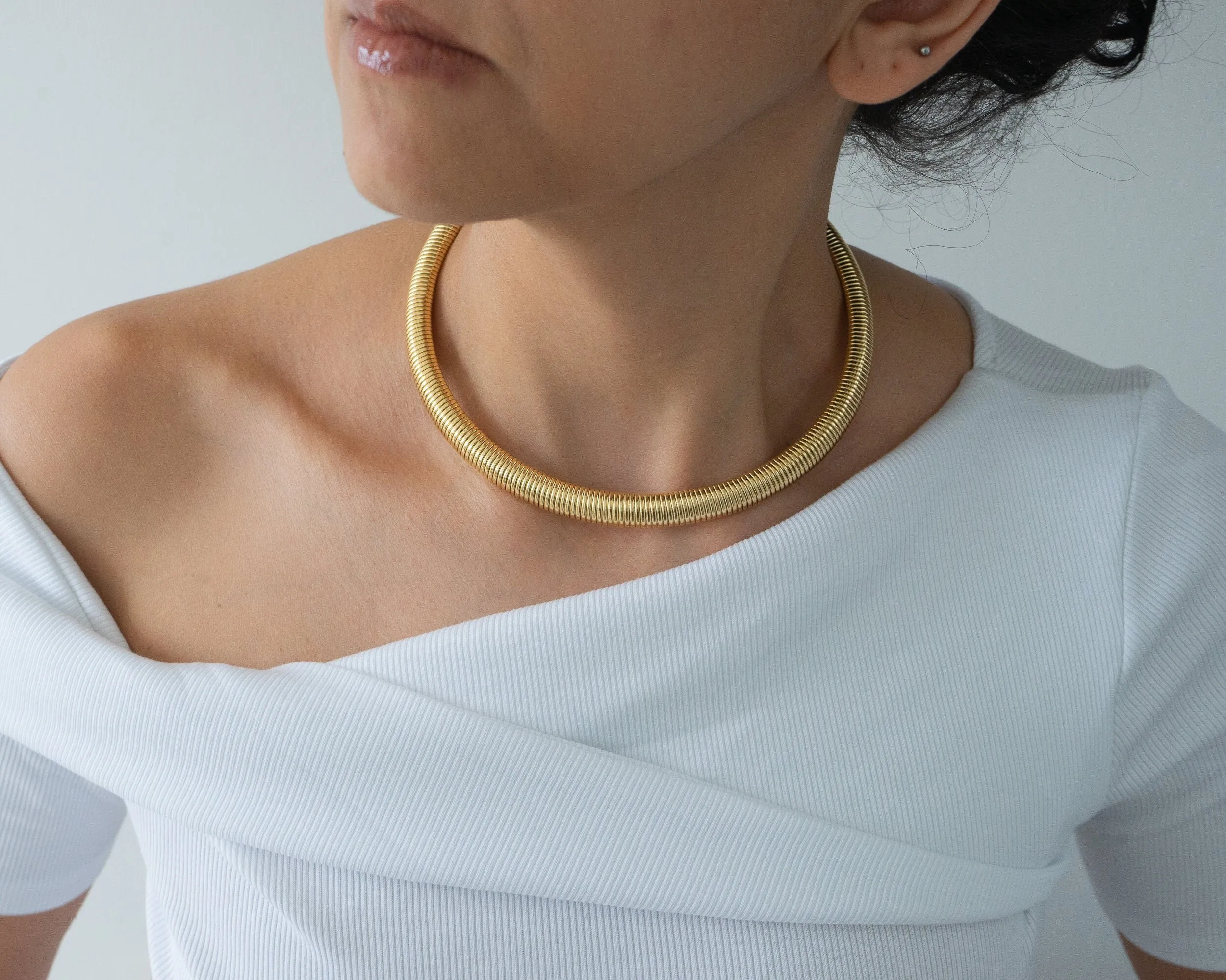 Gold Oversized Snake Collar Necklace