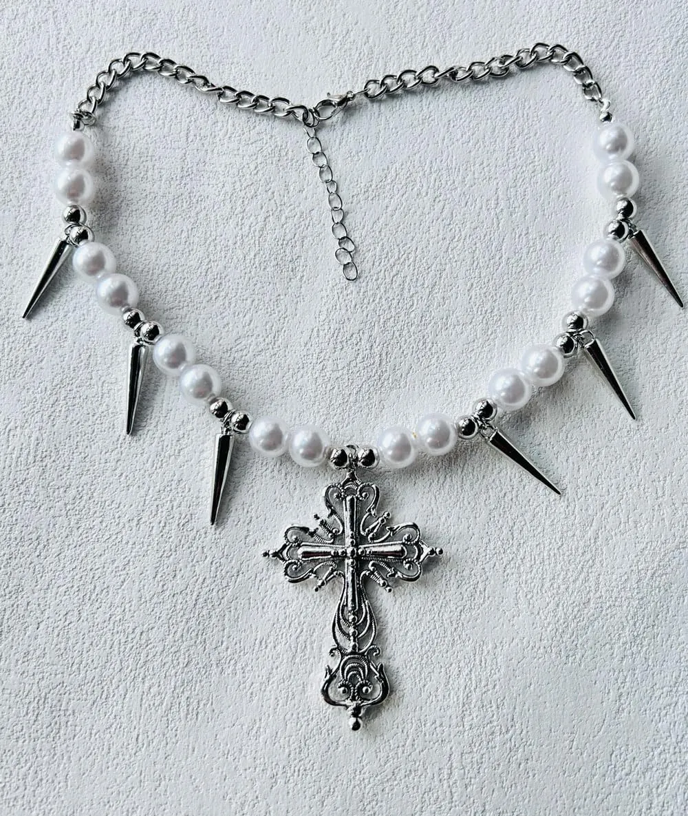 Gothic Cross Pearl Choker Necklace Y2k Chrome Silver Western Statement Chunky Cross Charm Necklace Heart Romantic Goth Cross Spiked Emo Grunge Ball Chain Necklace for Women