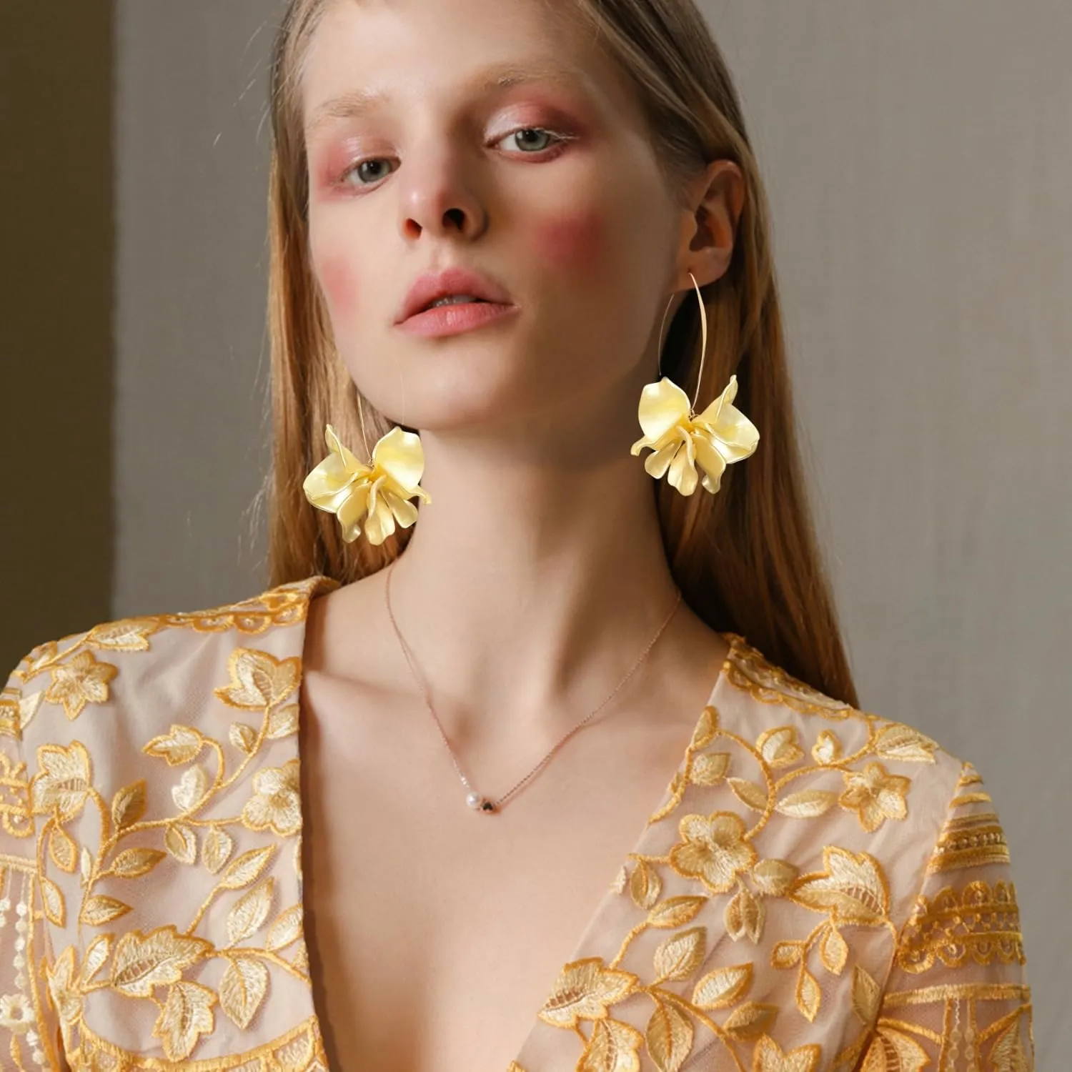 Handmade Bohemian Acrylic Large Flower Dangle Drop Earrings Unique Resin Tiered Petal Flower Line Earrings for Women