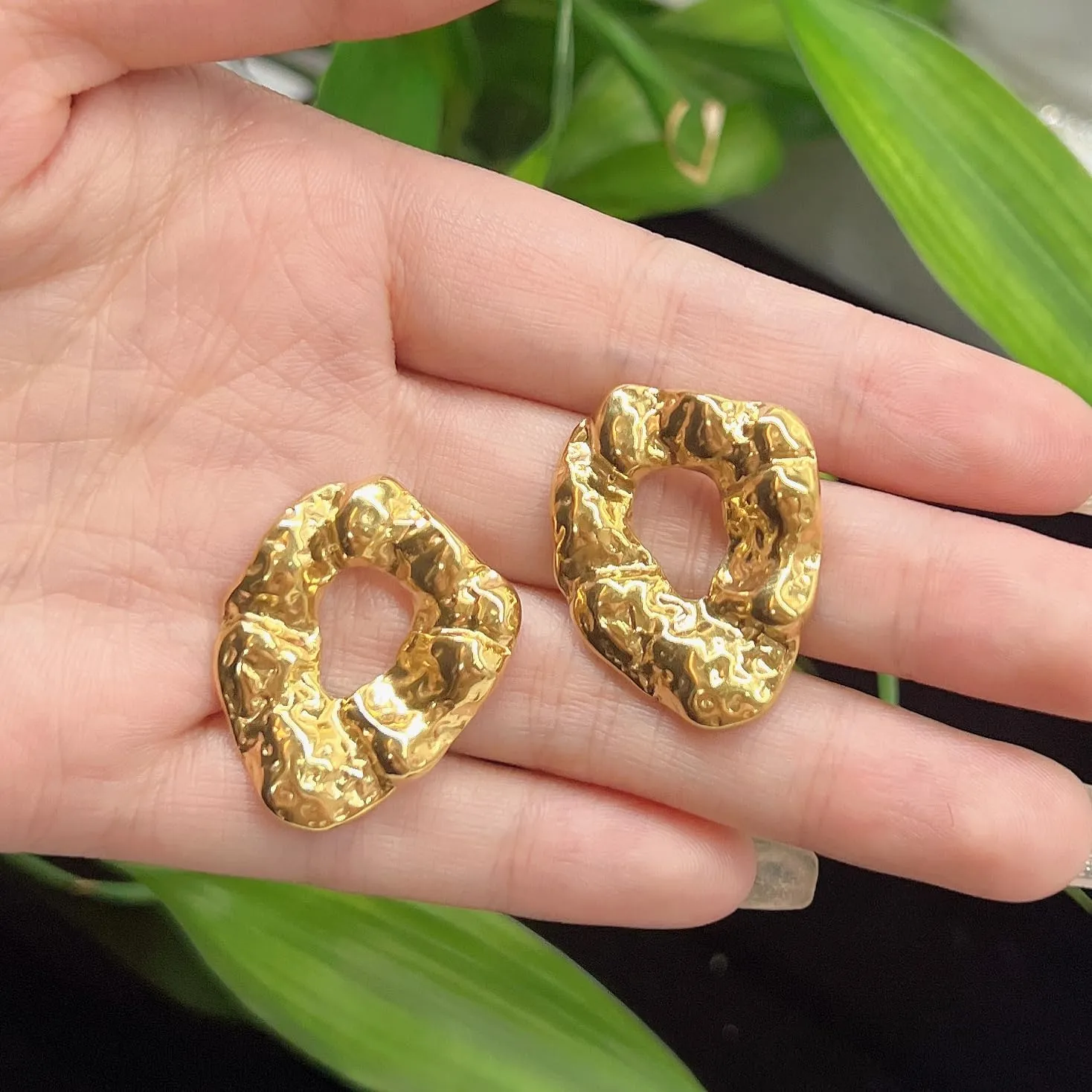 HANGINTHERE Chunky Gold Earrings for Women,18K Gold Plated,Gifts for Women