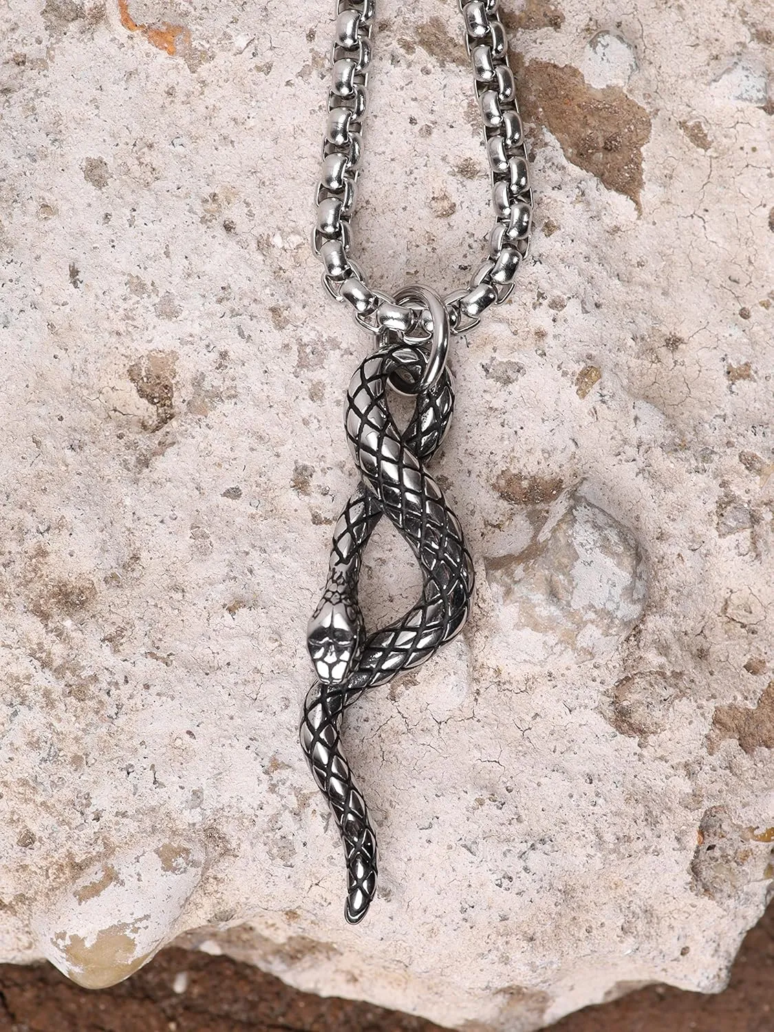 HAQUIL Snake Necklace, Norse Loki Snake Serpent Symbol Pendant, Viking Jewelry Gift for Men and Women
