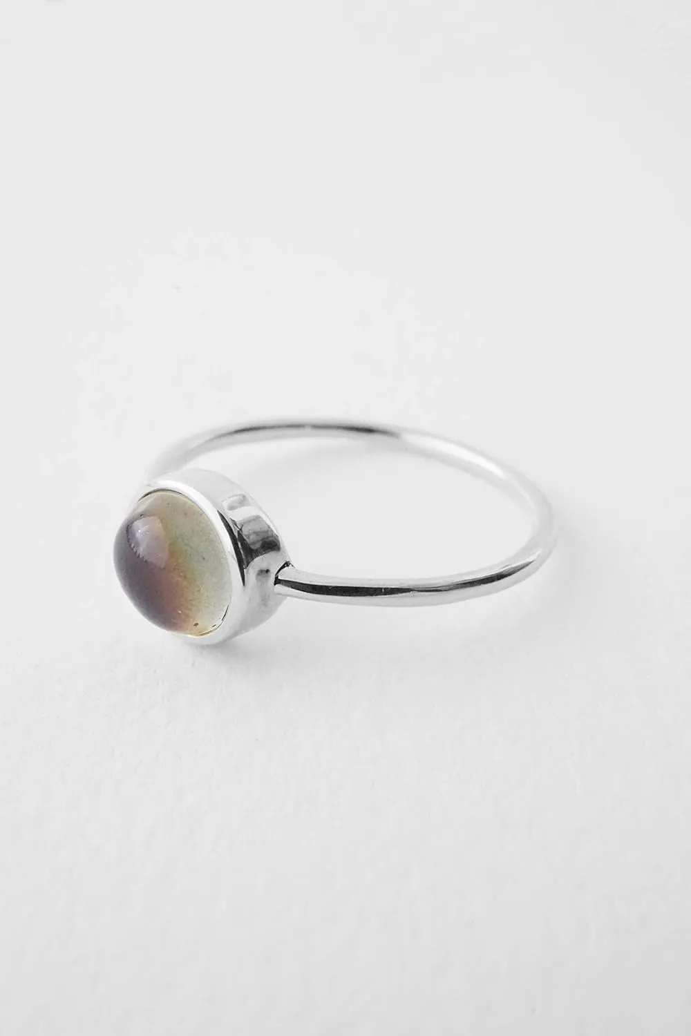 HONEYCAT Mood Ring in Gold, Rose Gold, or Silver | Size 4, 5, 6, 7, 8, 9, 10,11 | Minimalist, Delicate Jewelry