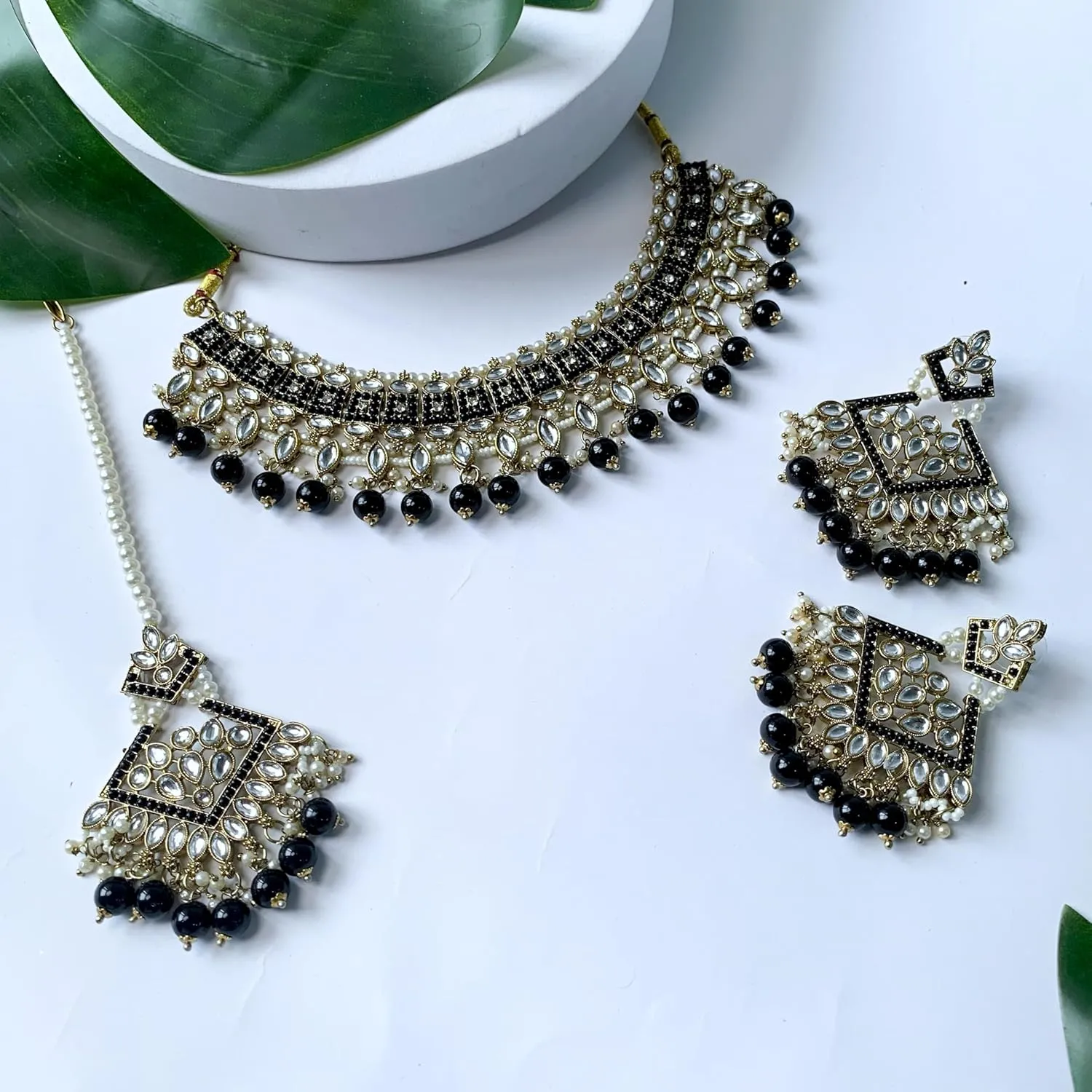 I Jewels Gold Plated Kundan Pearl Drop Choker Necklace Jewellery & Dangle Earrings Set For Women (K7273)