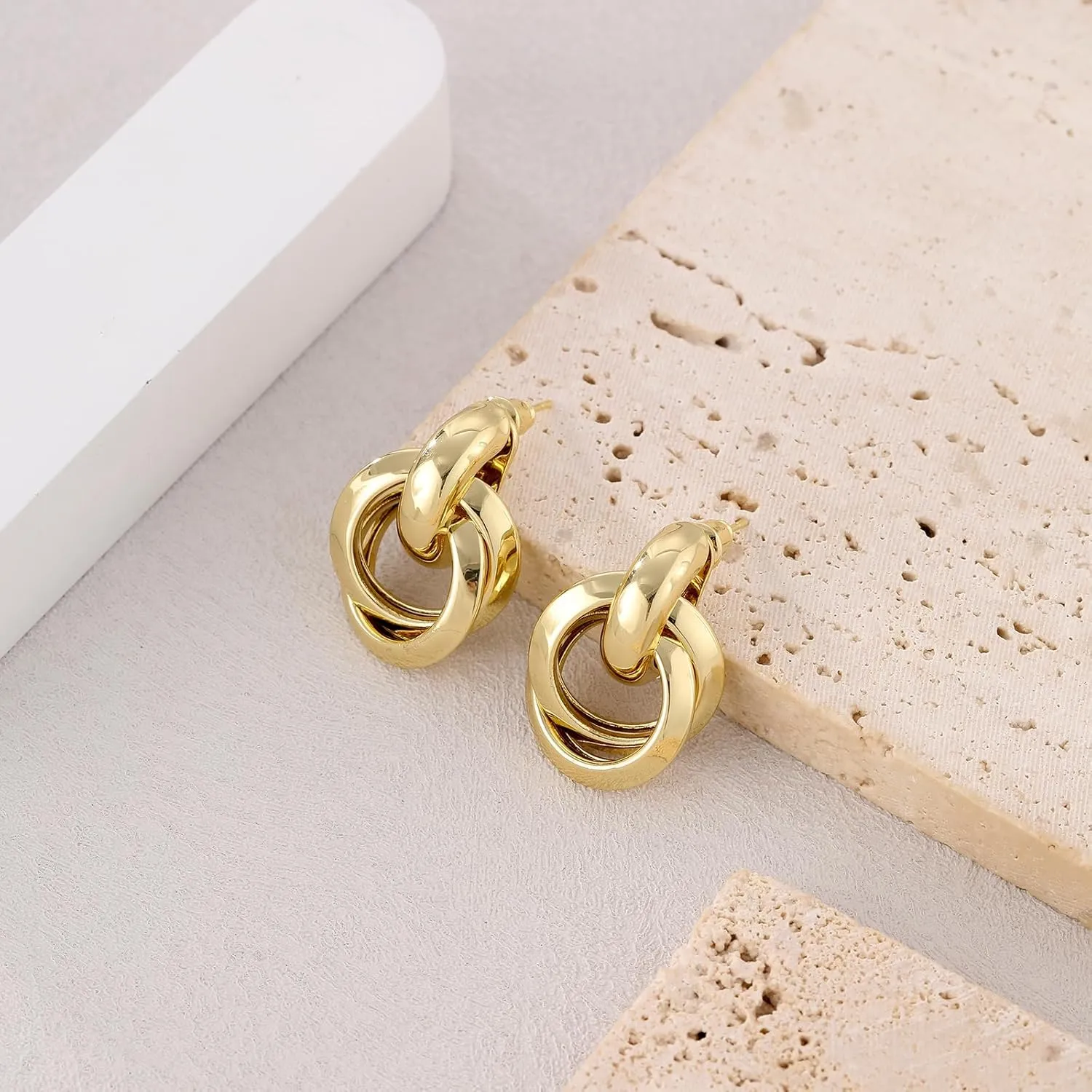 Kyerlyn Gold Hoop Earrings for Women Trendy Gold Statement Earrings Huggie Earrings Hoop Gold Jewelry Gifts