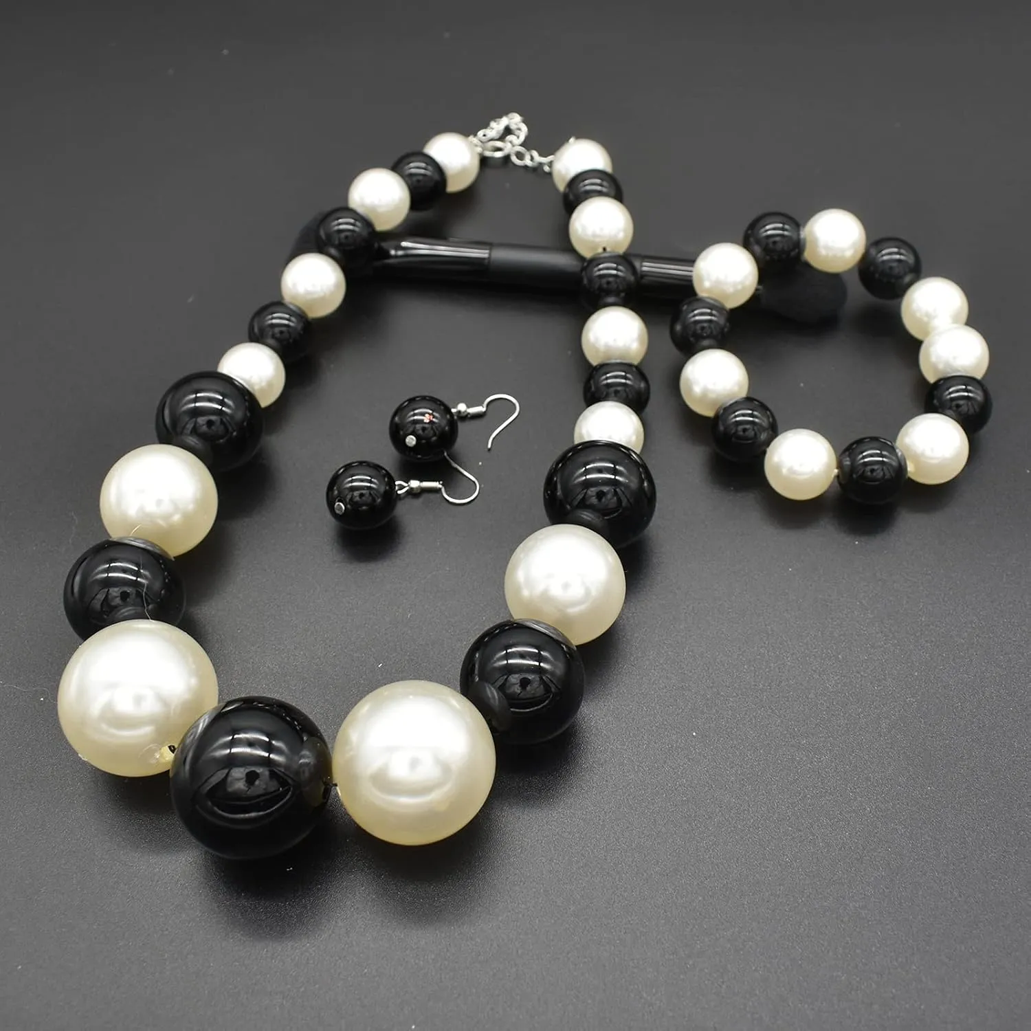 Large Big Faux Pearl Necklace for Women Chunky Pearl Necklace and Earrings set 1920s Costume Jewelry set Prom party Wedding