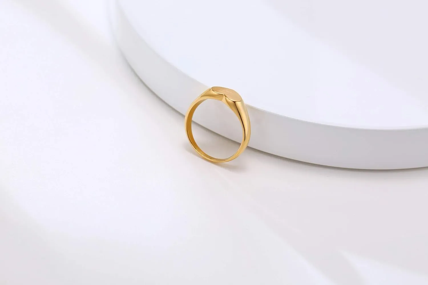 MEALGUET 14K Gold Filled Stainless Steel Delicate Heart Shape Ring for Women Girl Stackable Chunky Layering Ring Band Pinky Ring Stylish Ring for Women, Customized,Size 6