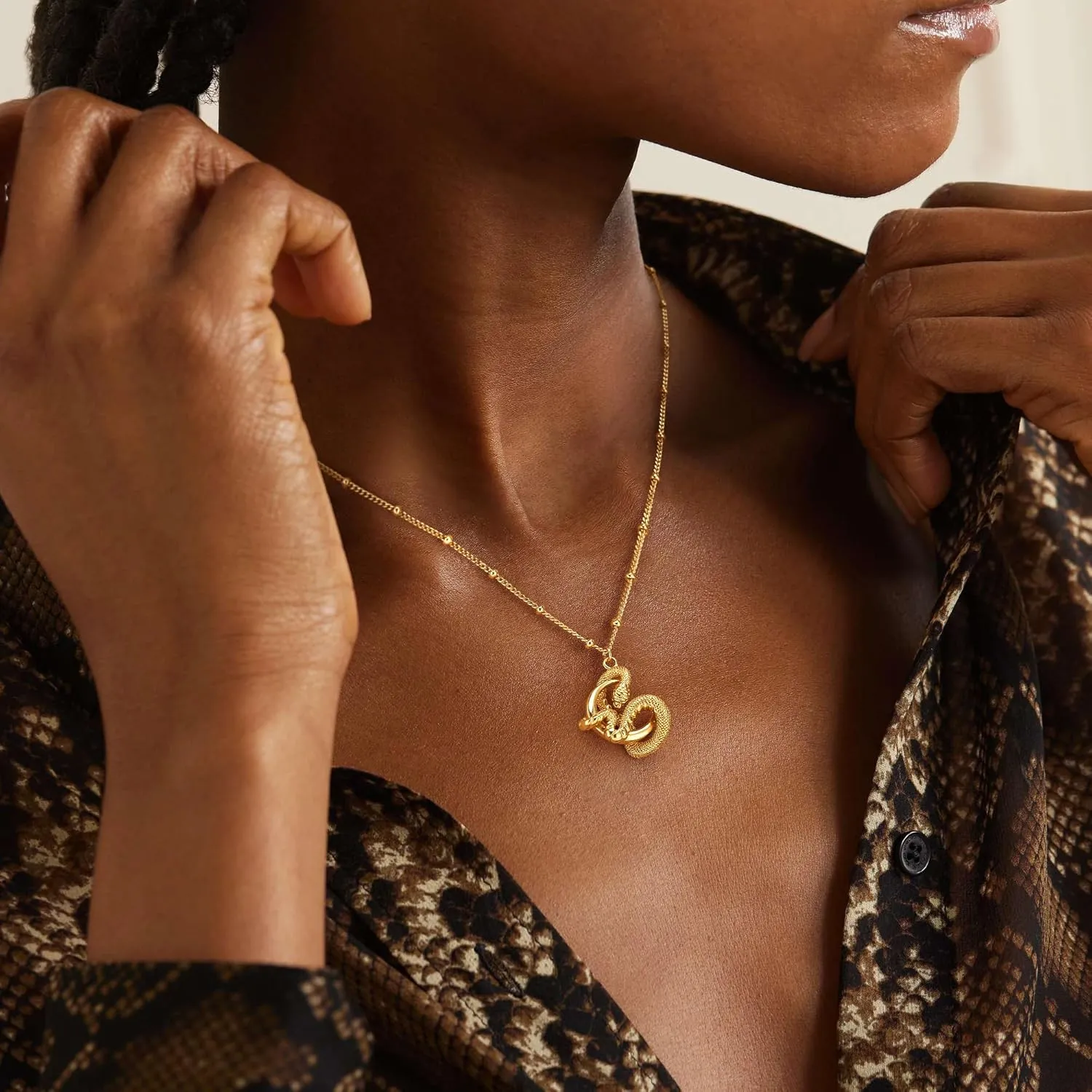 MEVECCO Dainty Gold Snake Necklace for Women 18k Gold Plated Snake Charm Pendent Necklace Minimalist Delicate Handmade Boho Jewelry For Her