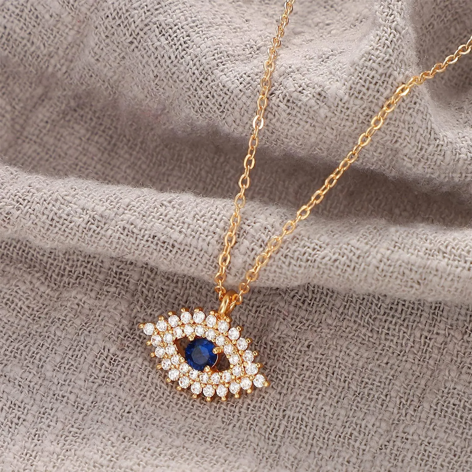 MEVECCO Gold Dainty Evil Eye Necklace for Women 18K Gold Plated Cute Delicate Solitaire Cubic Zirconia Boho Protection Evil Eye Minimalist Simple Necklace