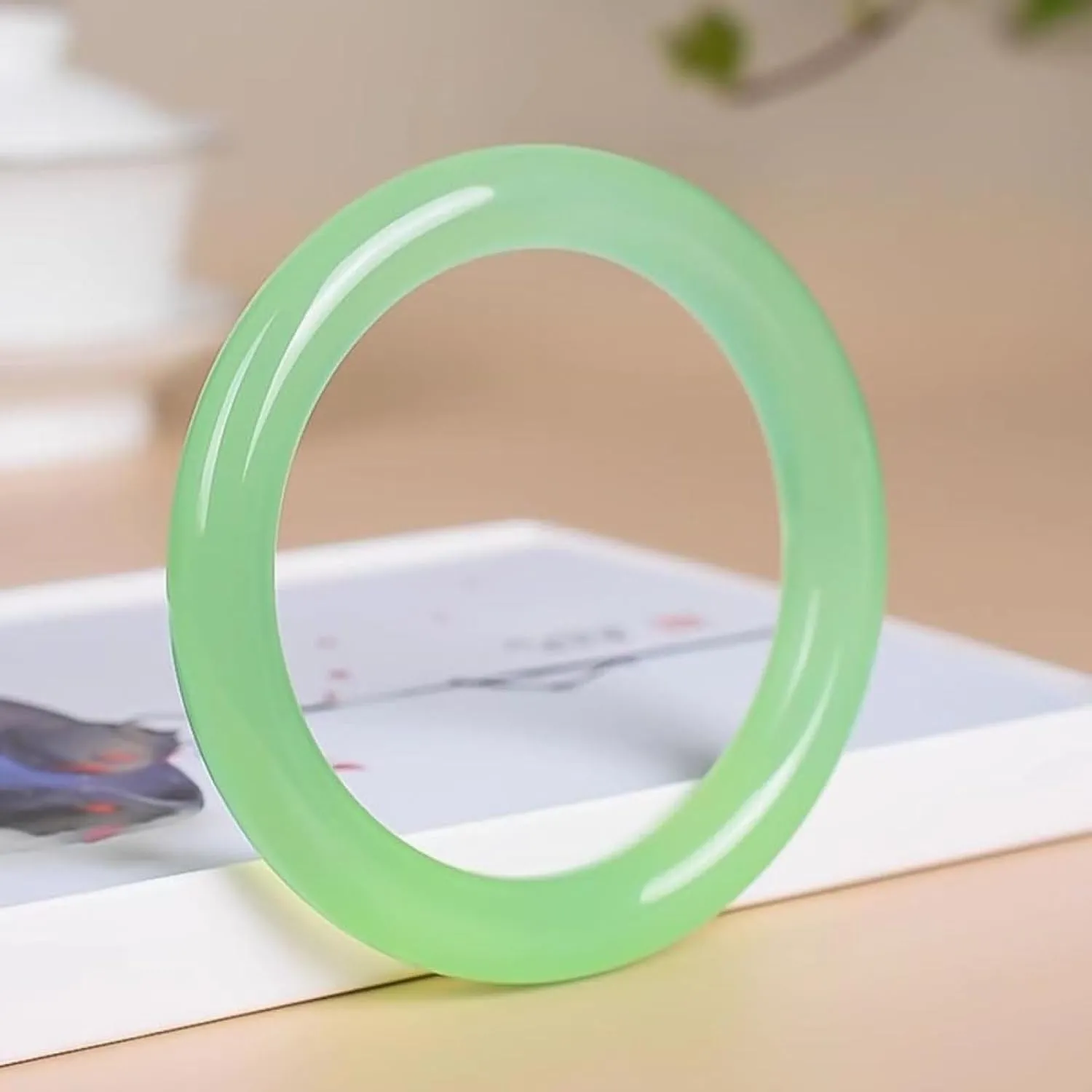 Natural Jade Bangle Bracelet for Women Light Green Fresh And Fashionable Charm Bracelet
