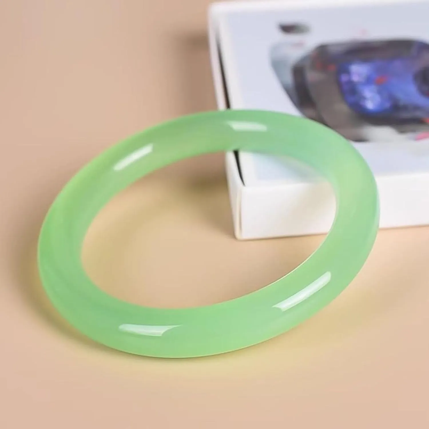 Natural Jade Bangle Bracelet for Women Light Green Fresh And Fashionable Charm Bracelet