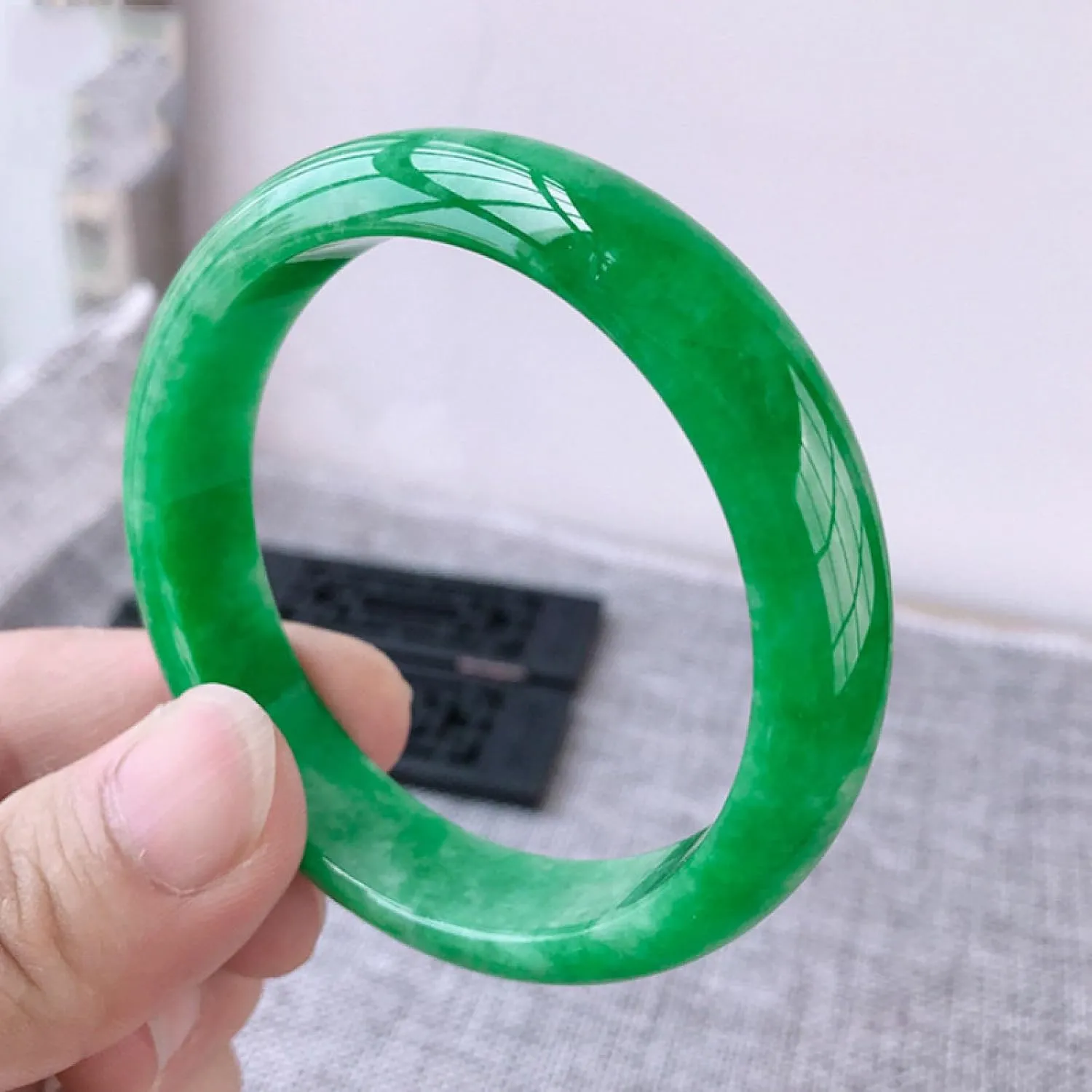 Natural Jade Bangle Bracelet for Women,Myanmar Grade A Jade Bracelet, Classical Charm, with certificate