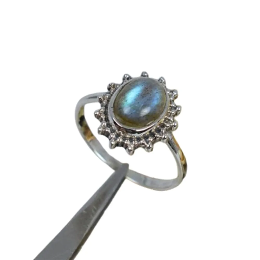 Natural Labradorite Ring, Dainty Ring, Stacking Rings, Midi Ring, Labradorite Ring, 925 Silver Rings, Handmade Silver Ring, Boho Rings, Family Gifts, Labradorite Jewelry, Gemstone Ring, Gifts For Love
