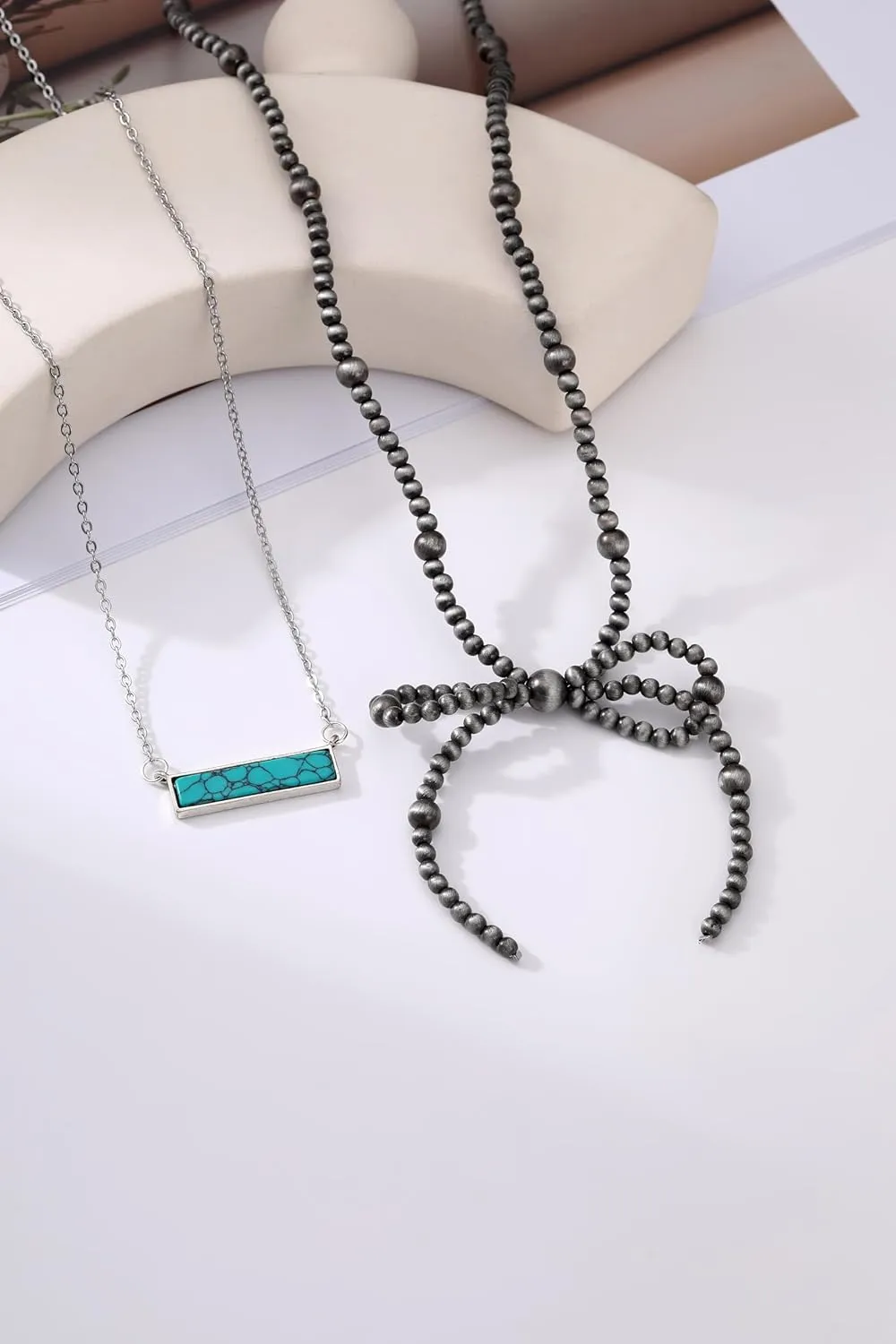 Navajo Pearl Necklace Western Jewelry for Women Turquoise Heart Bar Pendant Necklace Layered Boho Beaded Choker Necklace for Women